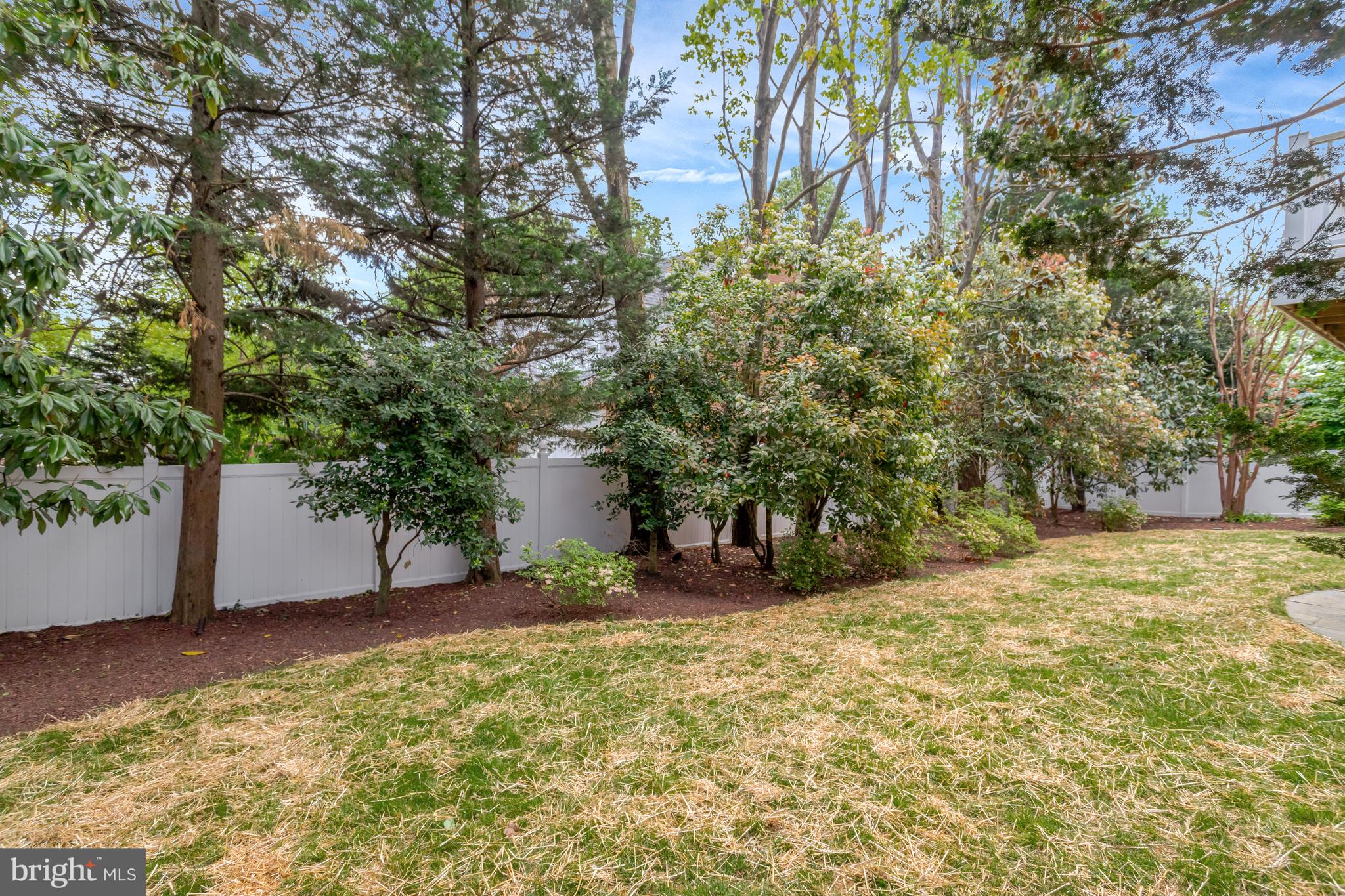 LYON PARK - Residential