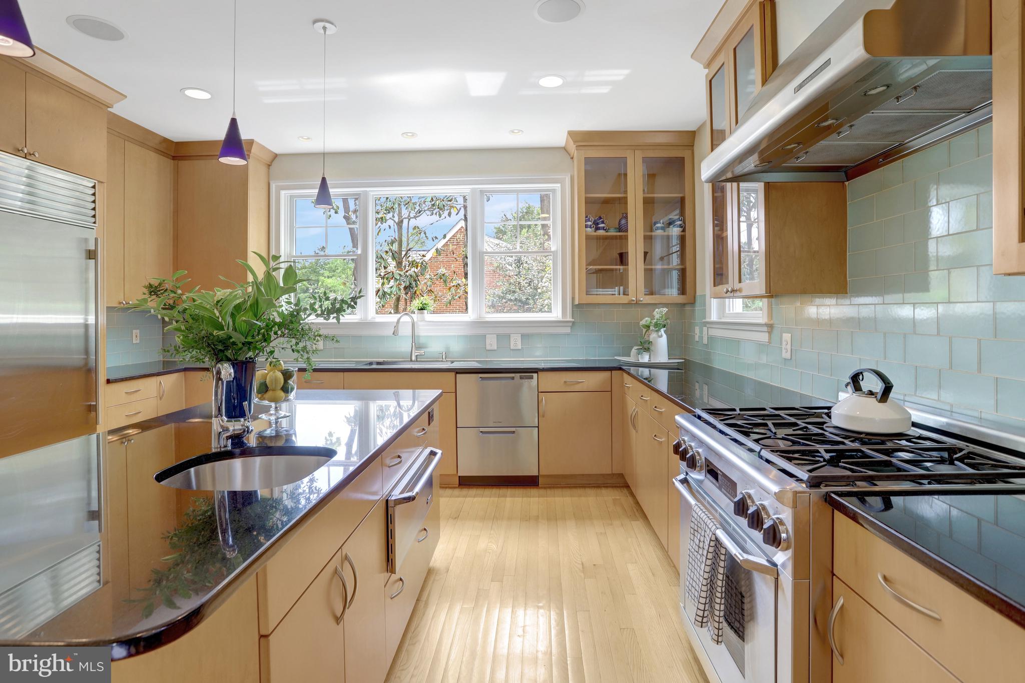 LYON PARK - Residential