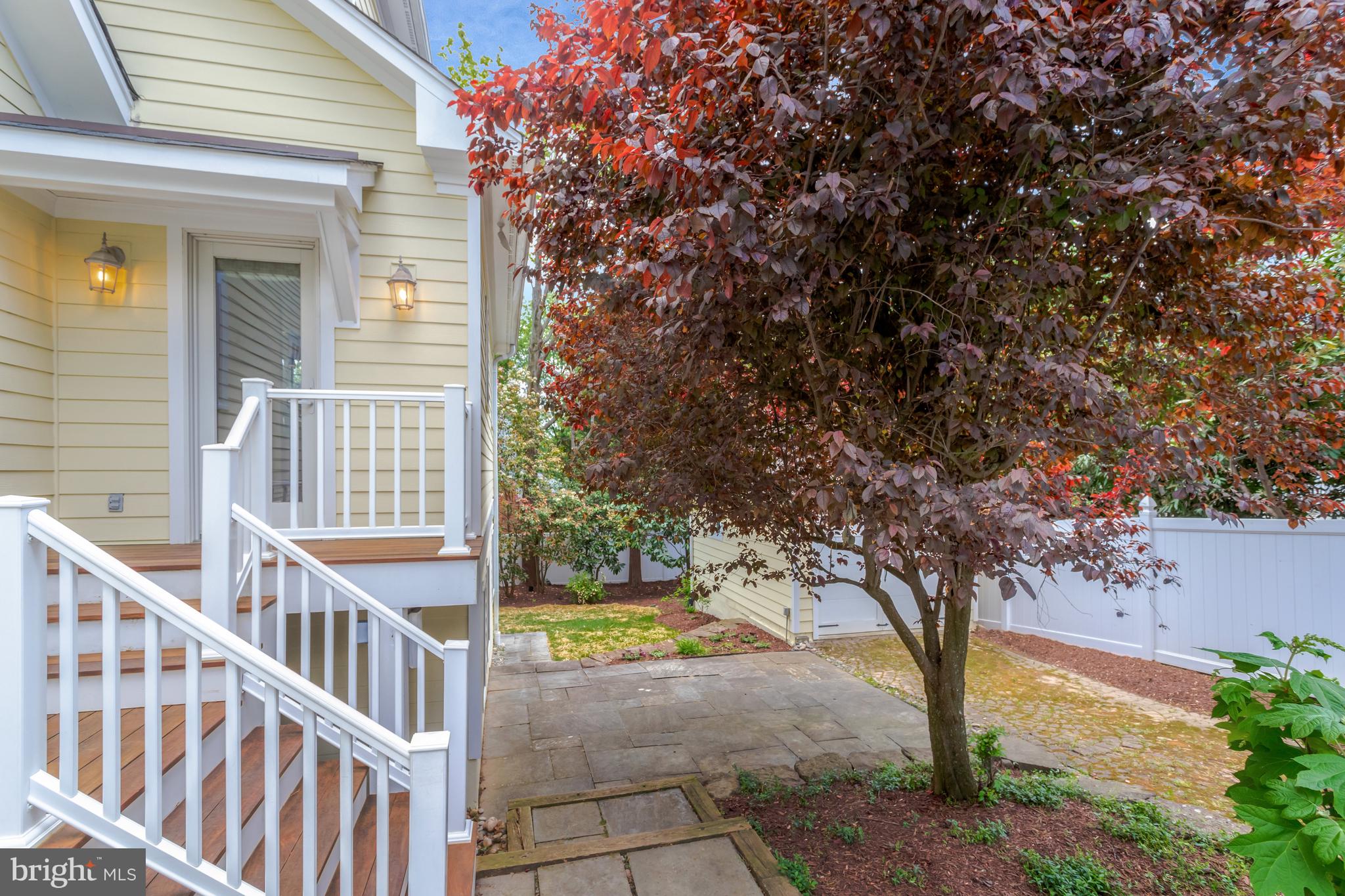 LYON PARK - Residential