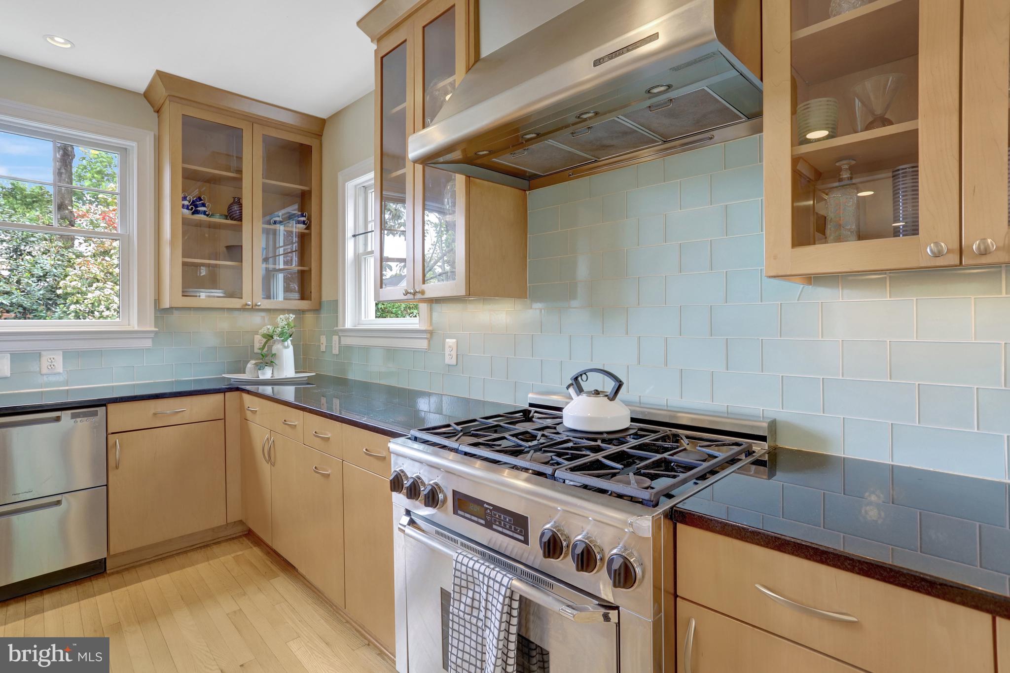 LYON PARK - Residential