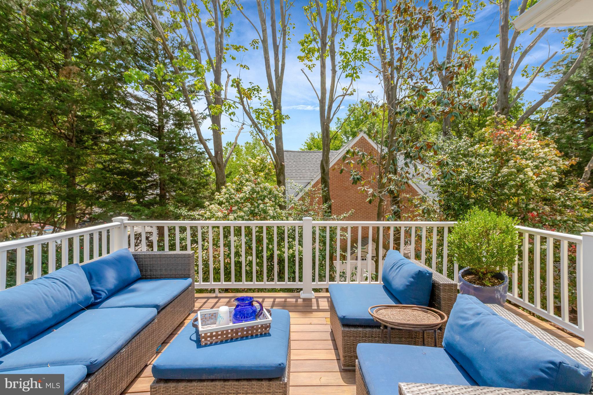 LYON PARK - Residential