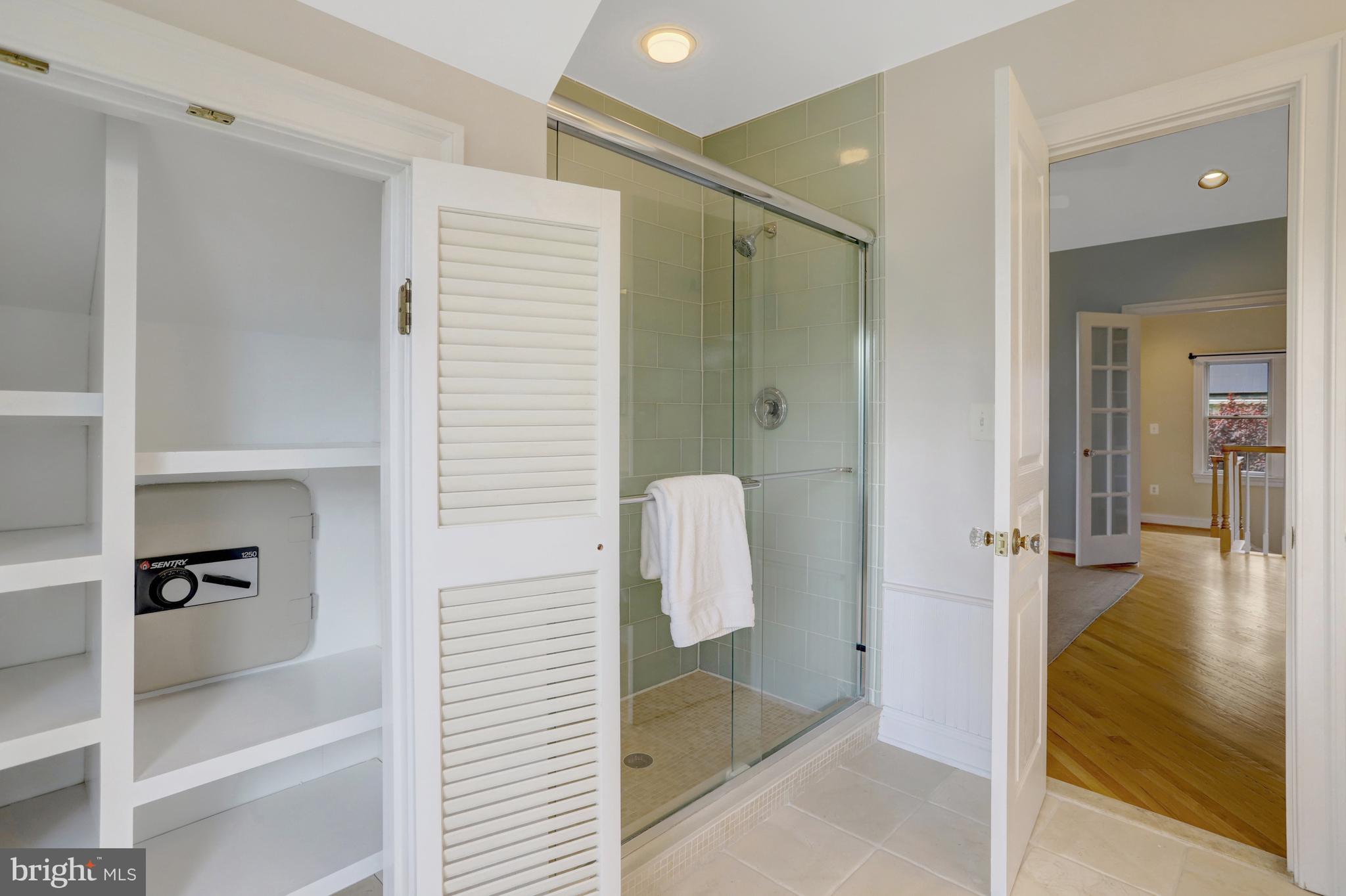 LYON PARK - Residential