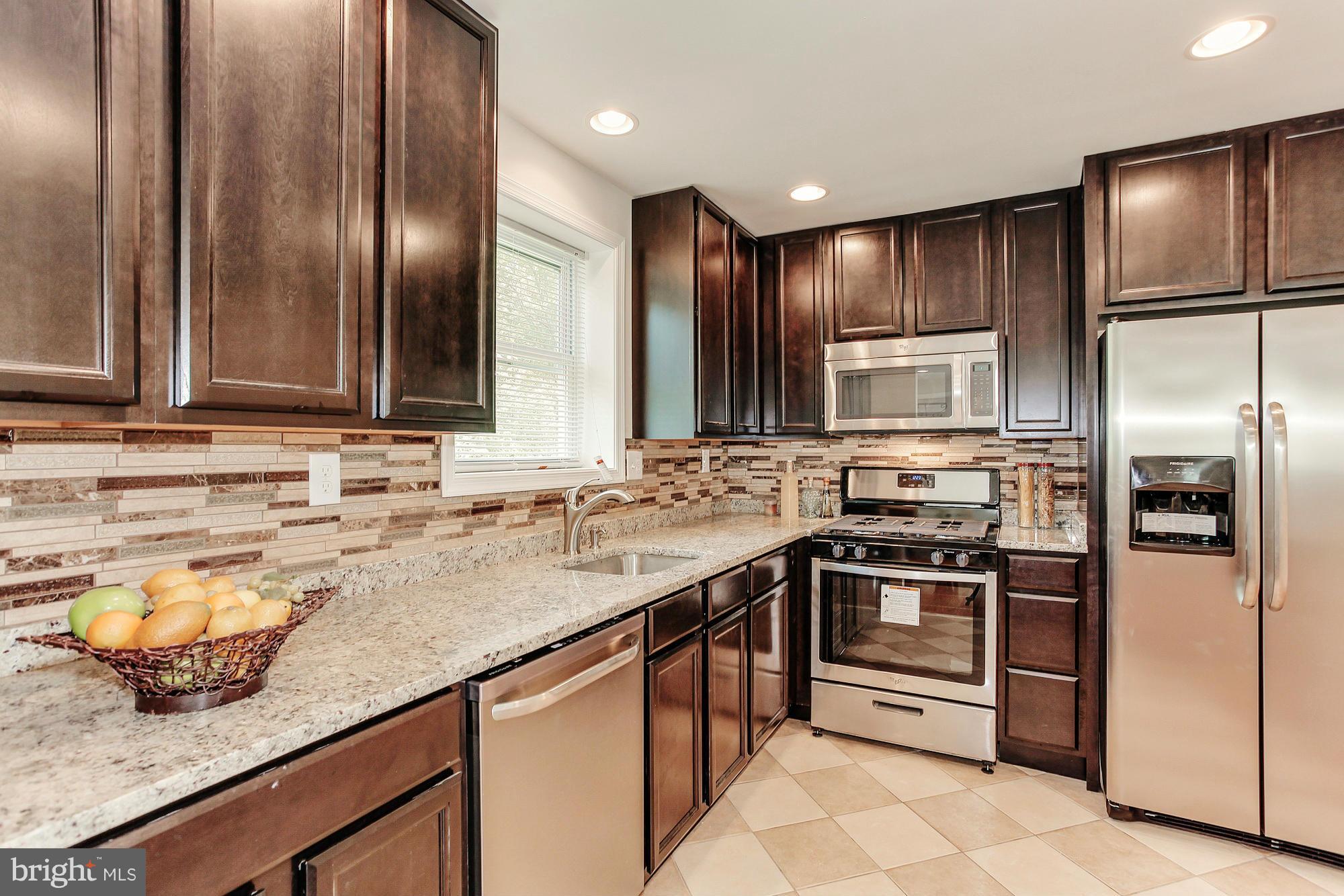 LAKEVIEW - Residential