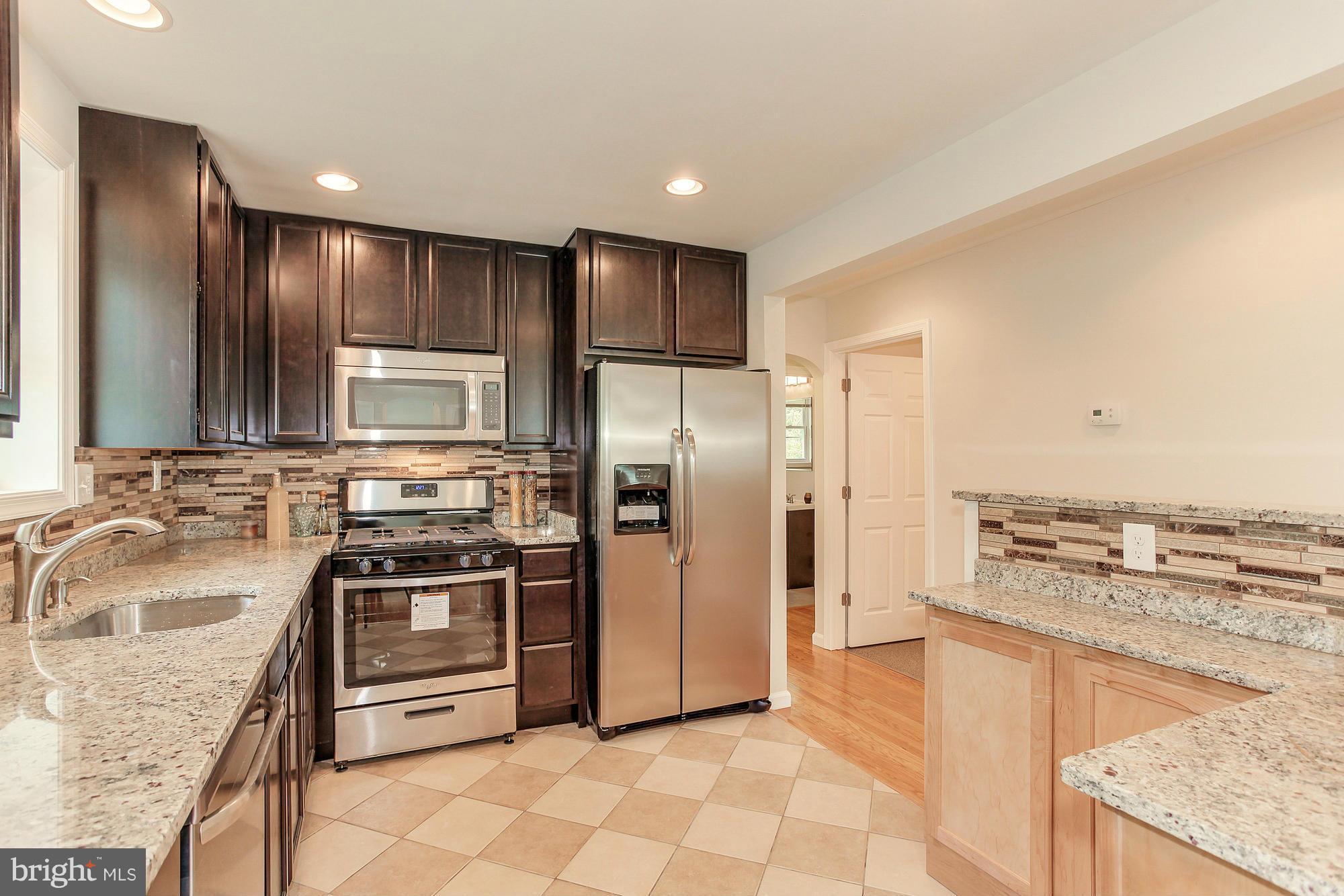 LAKEVIEW - Residential