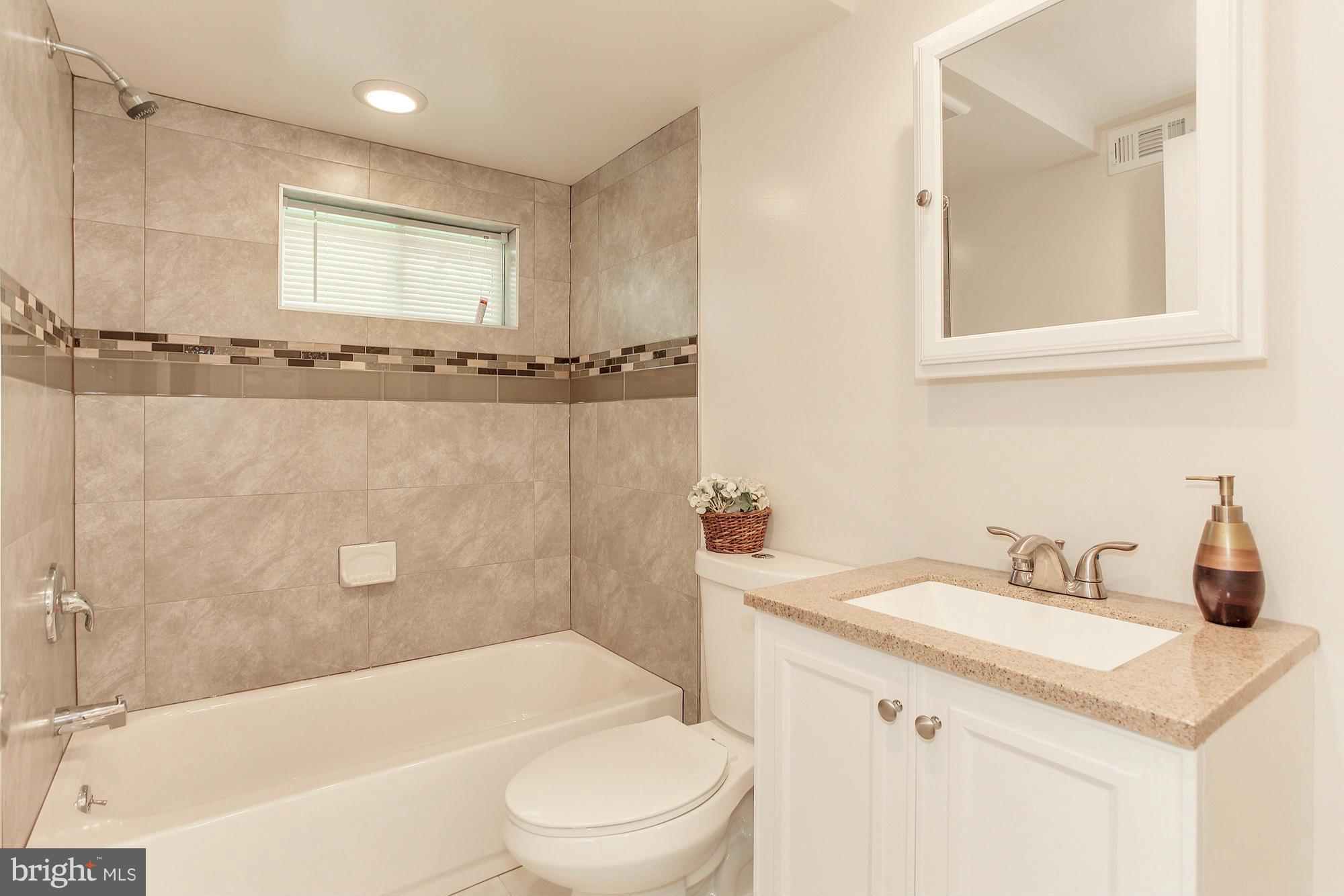 LAKEVIEW - Residential