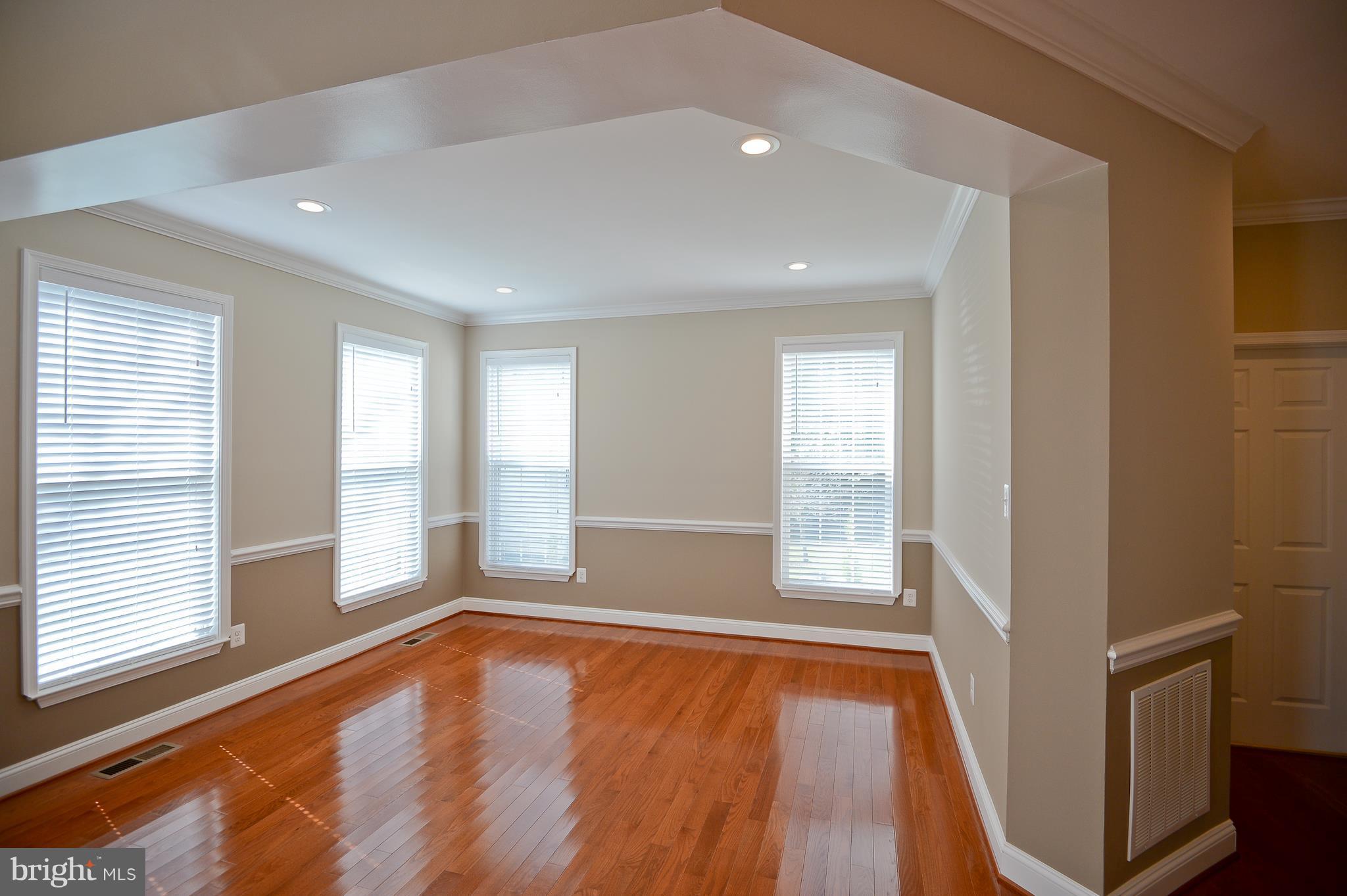 KINGSVIEW SUB - Farm