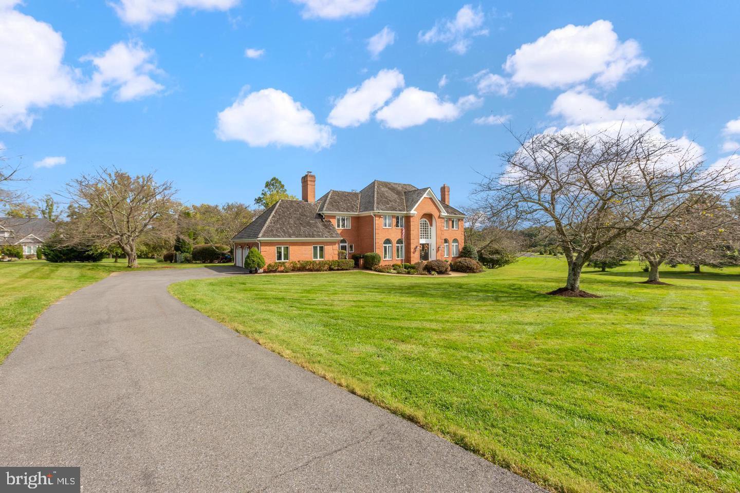 5615 FOGGY LANE
