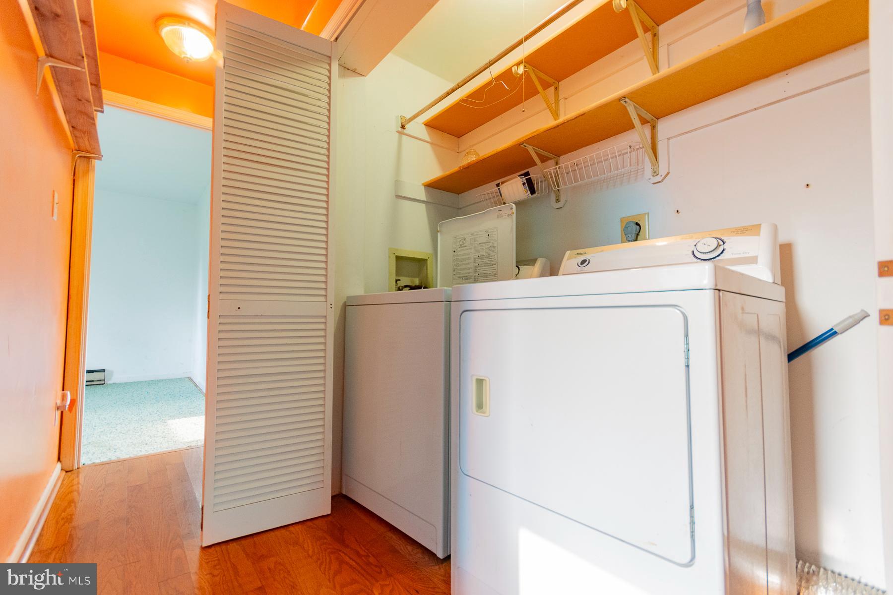 ORCHARD HILLS - Residential