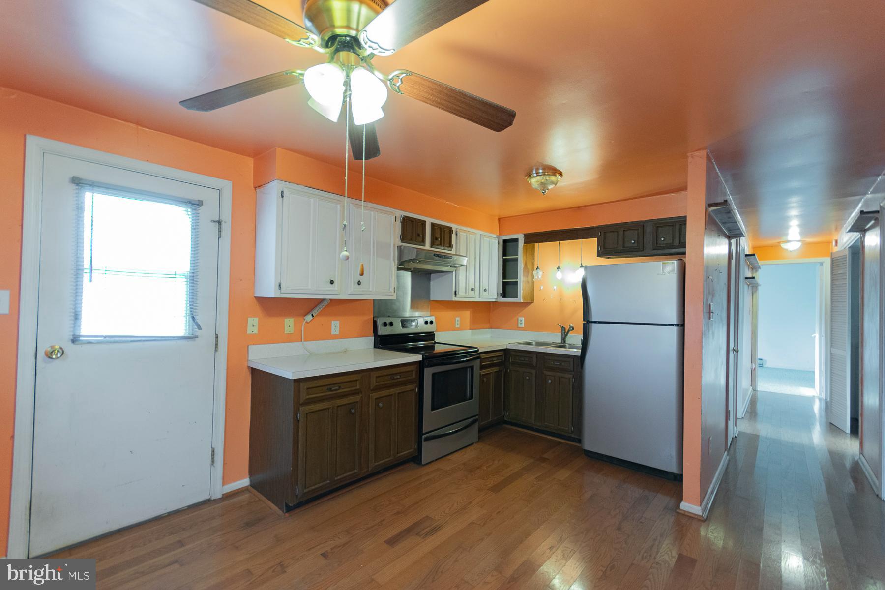 ORCHARD HILLS - Residential