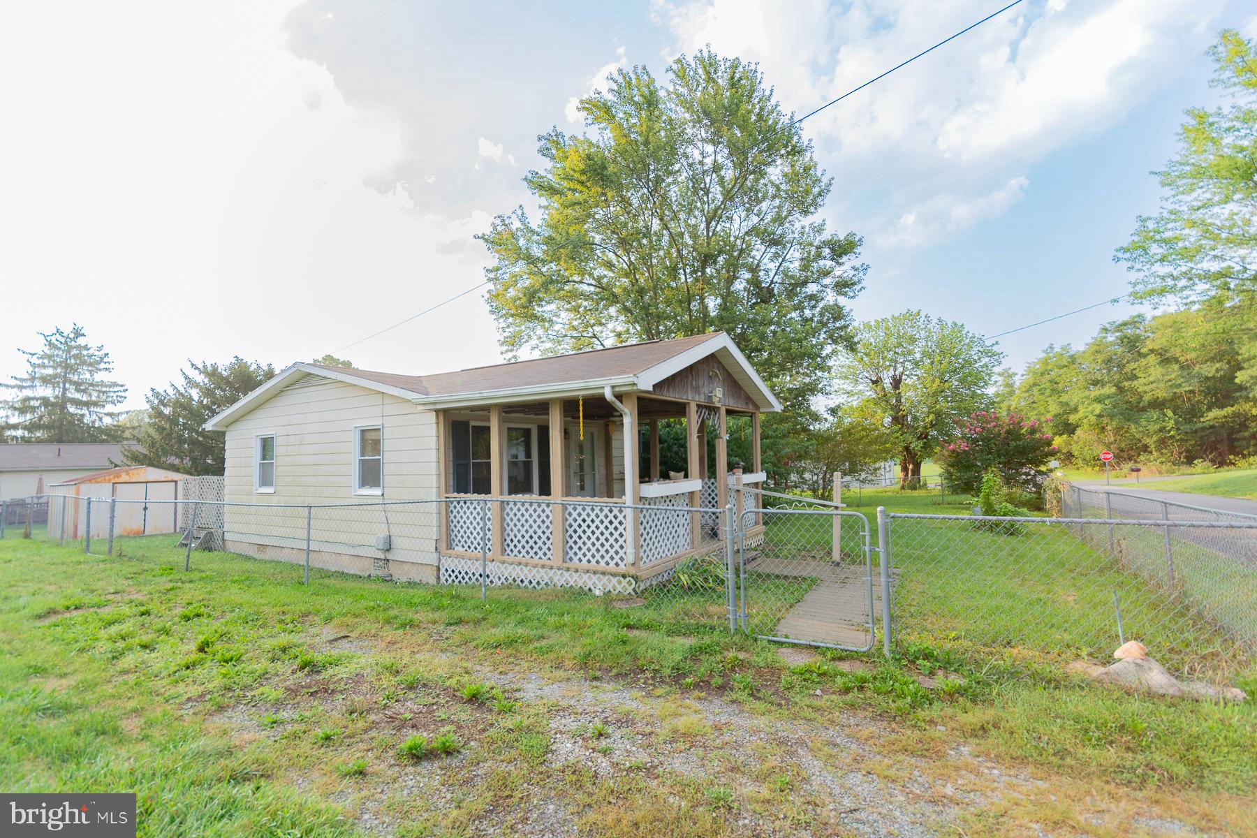 ORCHARD HILLS - Residential