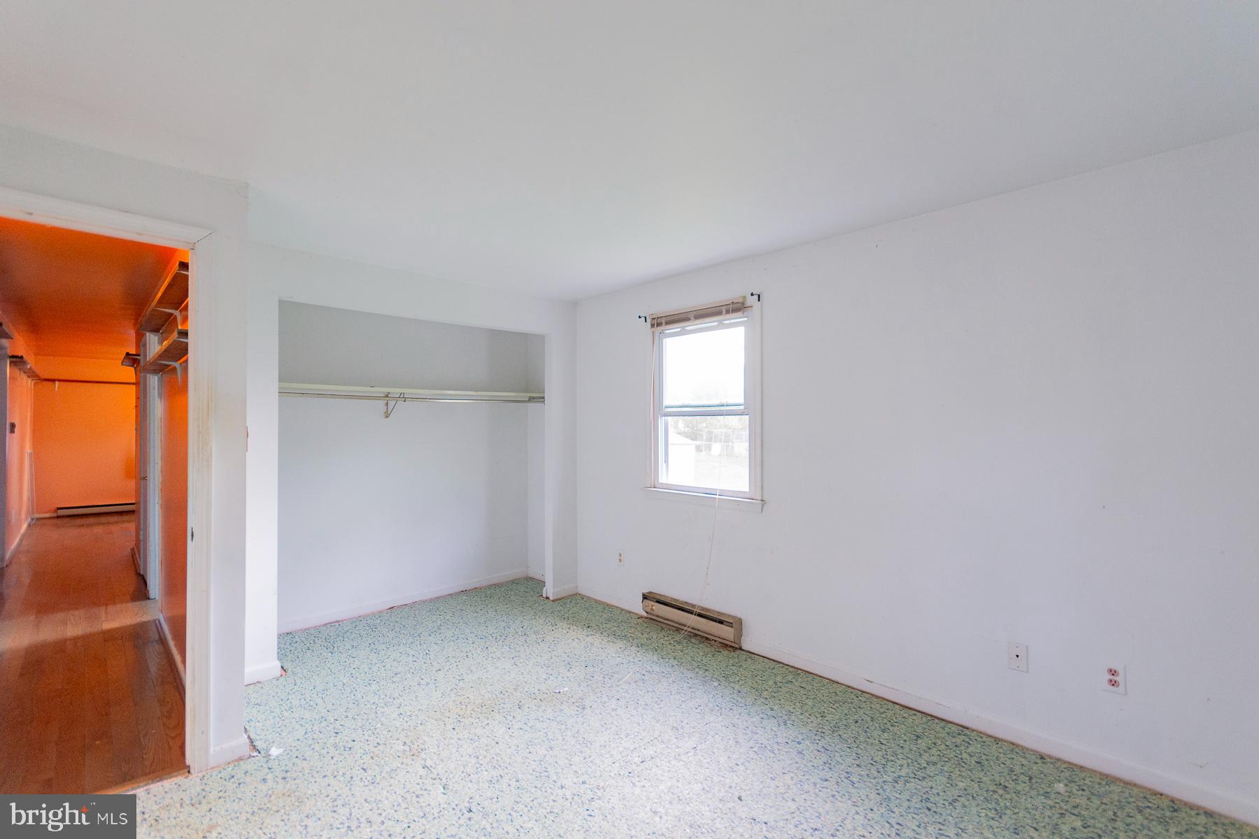 ORCHARD HILLS - Residential