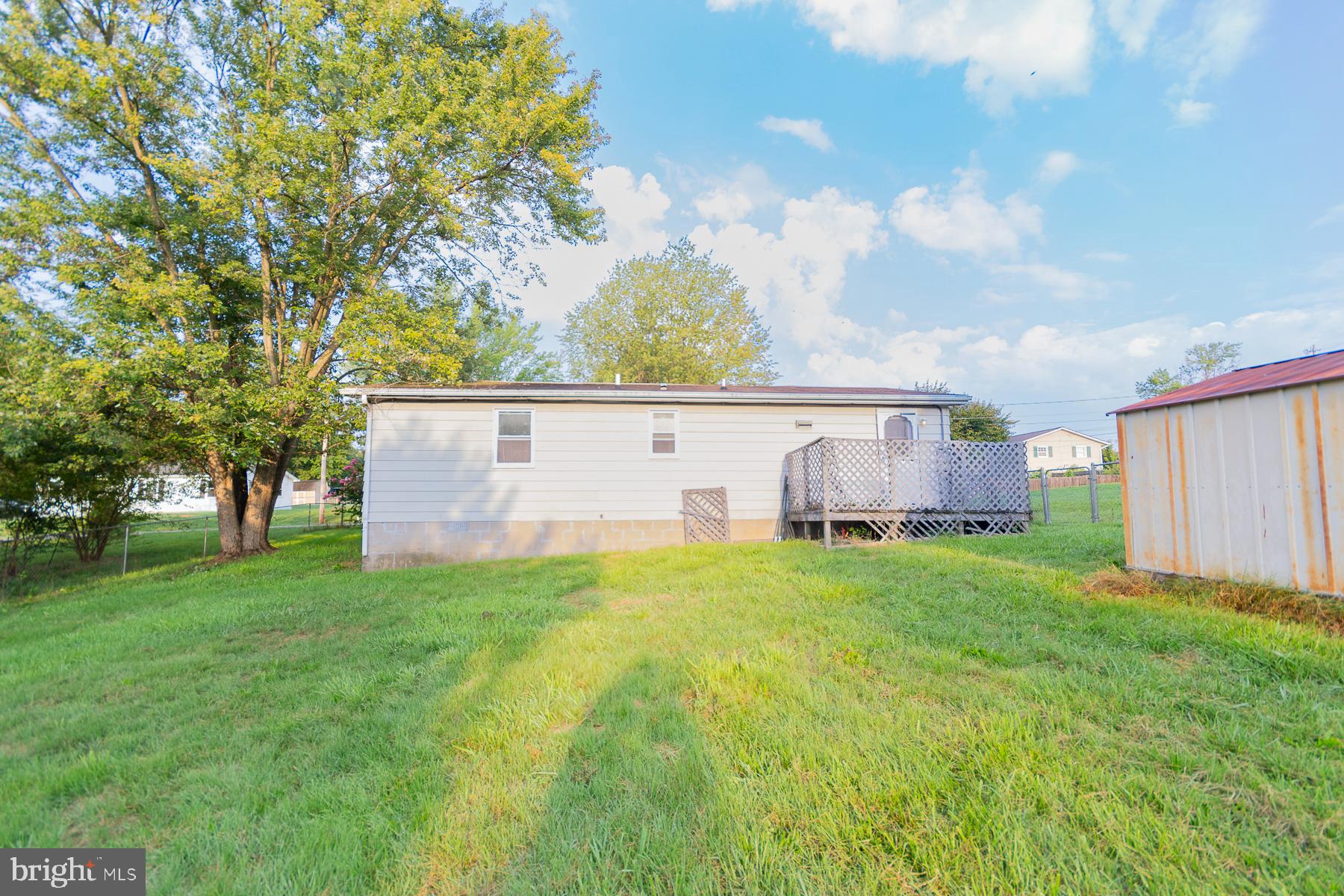 ORCHARD HILLS - Residential