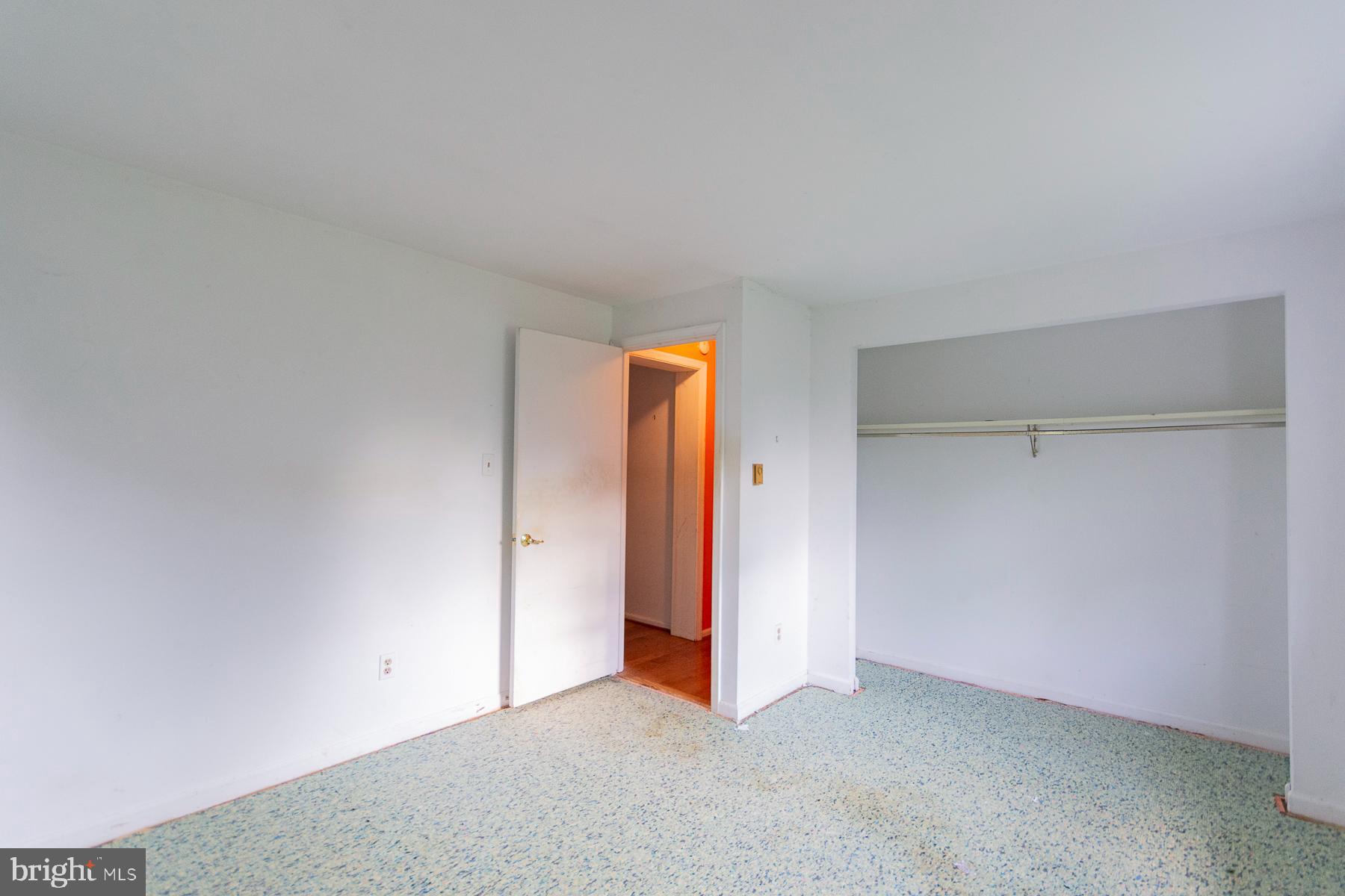 ORCHARD HILLS - Residential