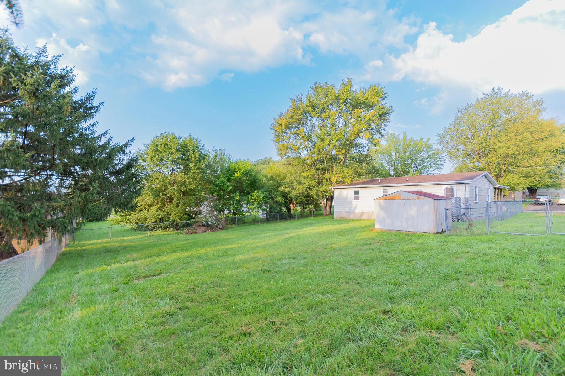 ORCHARD HILLS - Residential