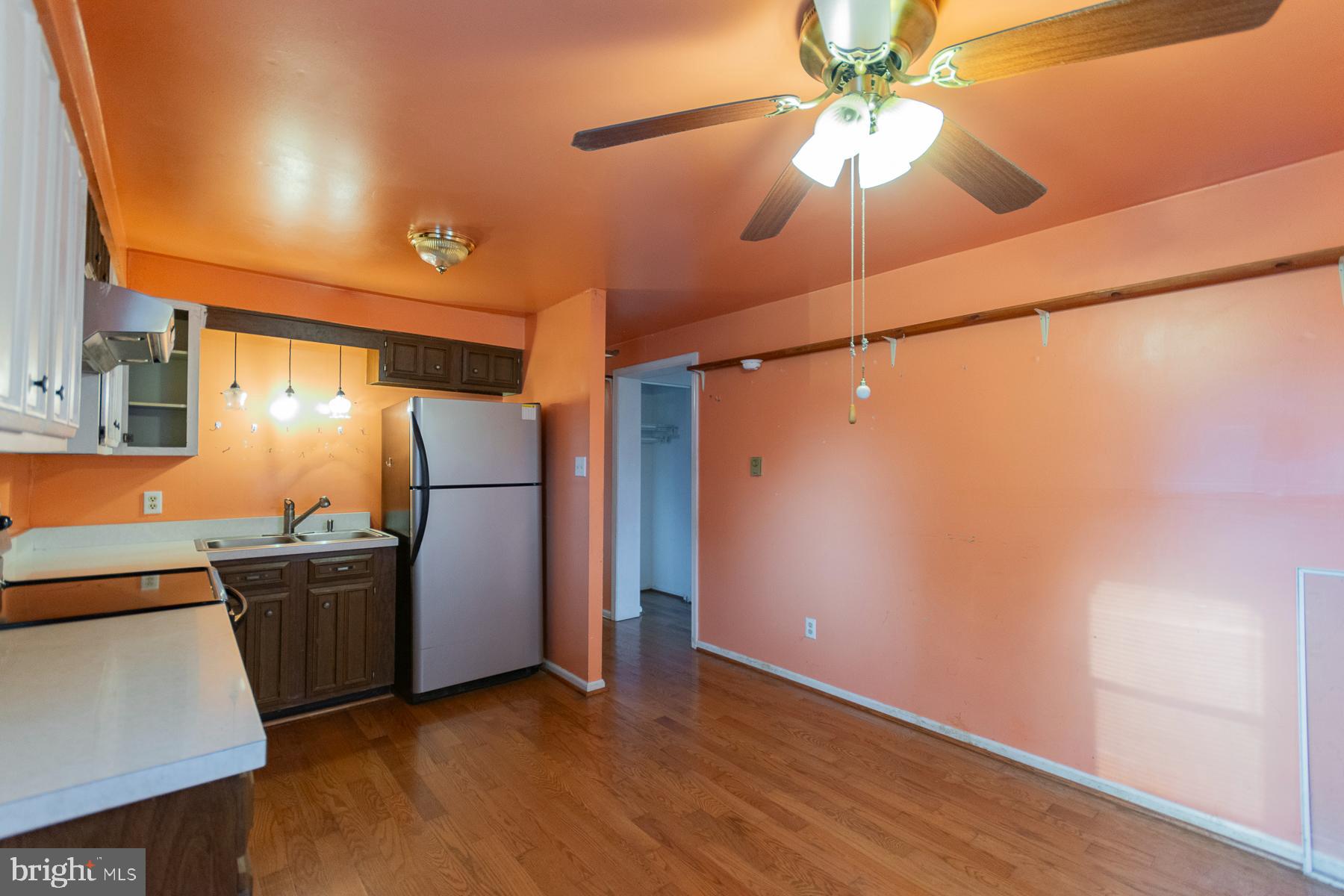 ORCHARD HILLS - Residential