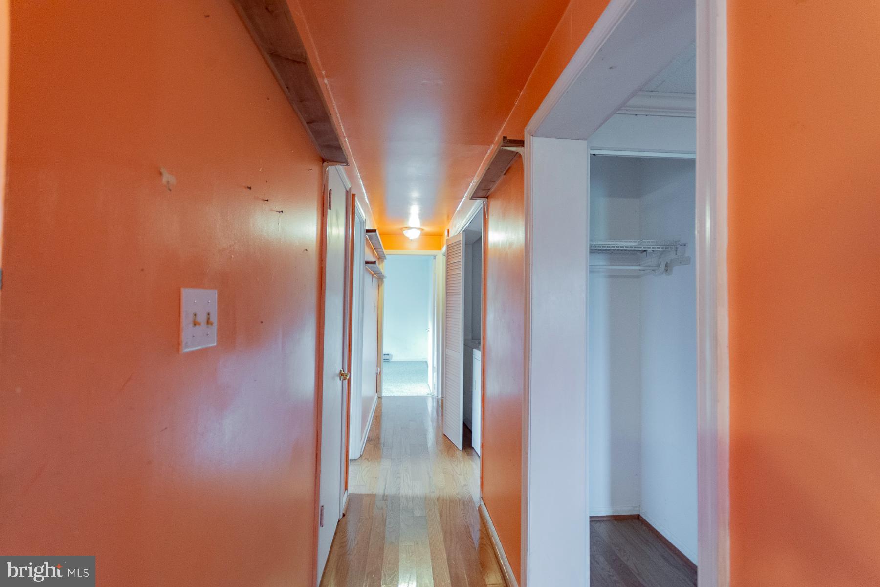 ORCHARD HILLS - Residential