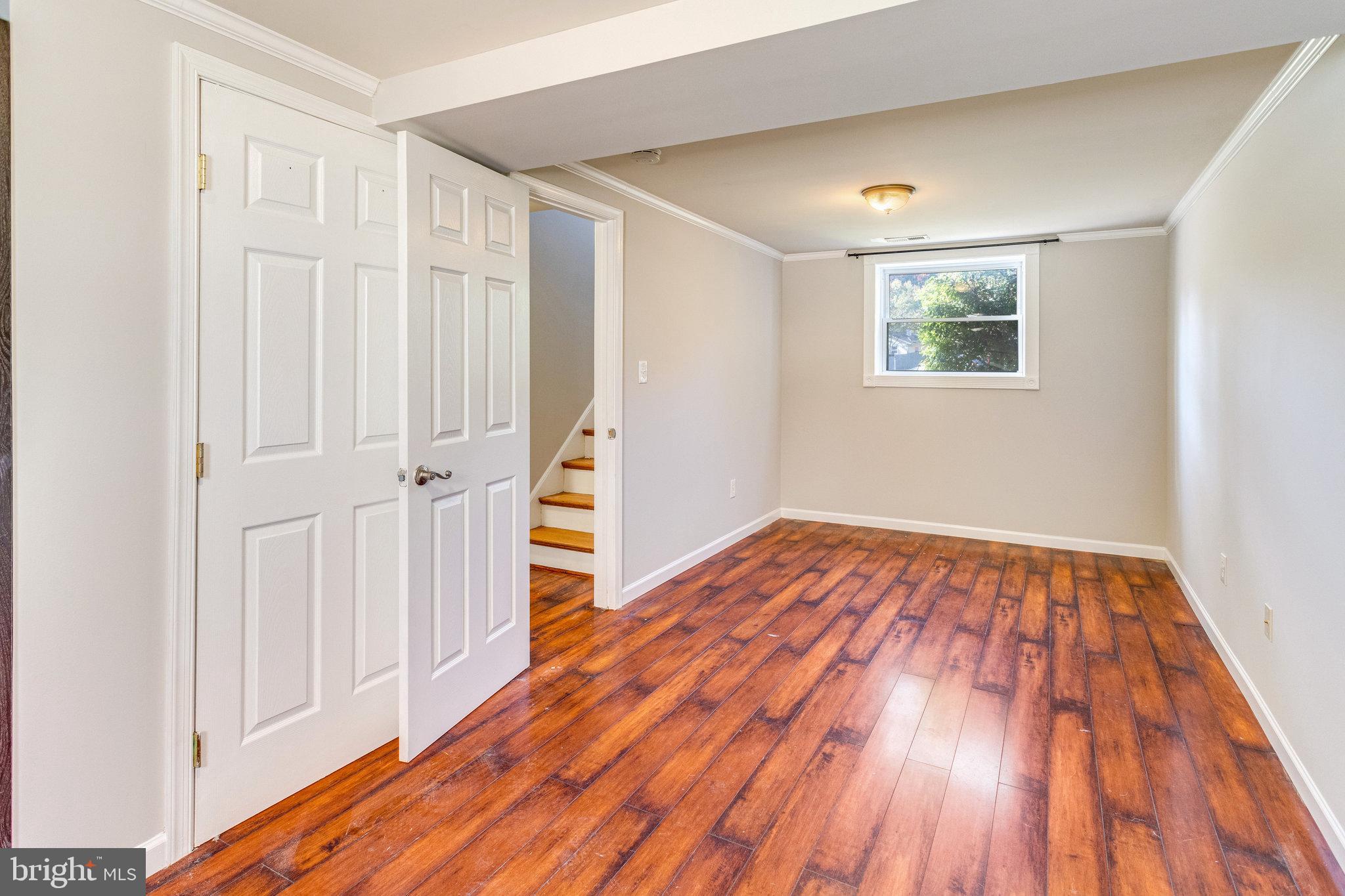 DALE CITY - Residential Lease