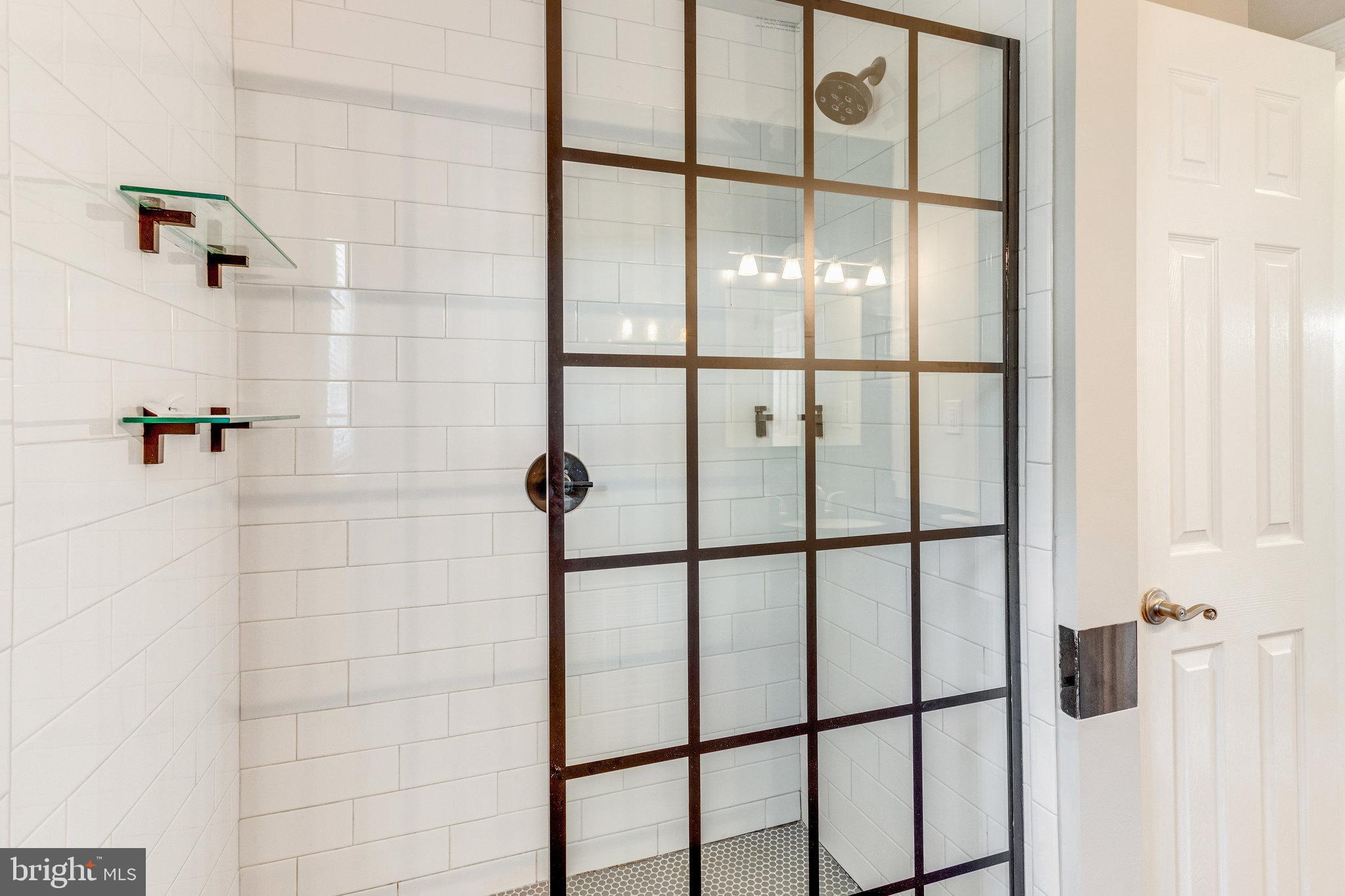 DALE CITY - Residential Lease