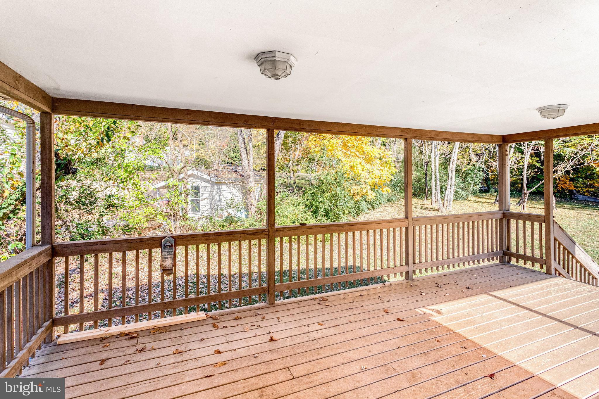 DALE CITY - Residential Lease