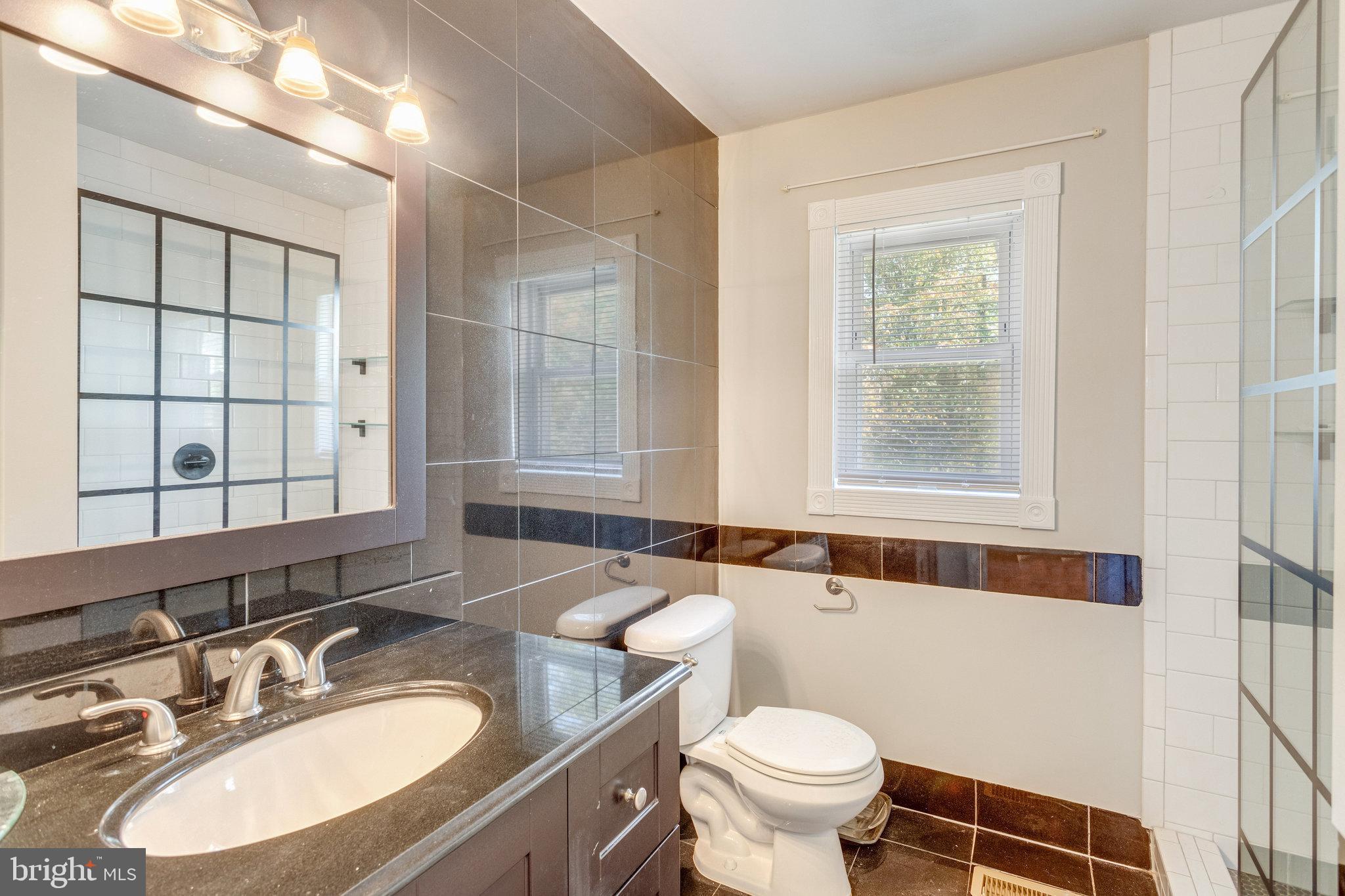 DALE CITY - Residential Lease