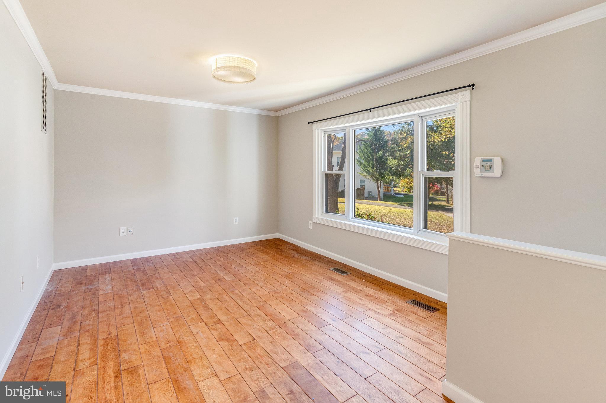 DALE CITY - Residential Lease