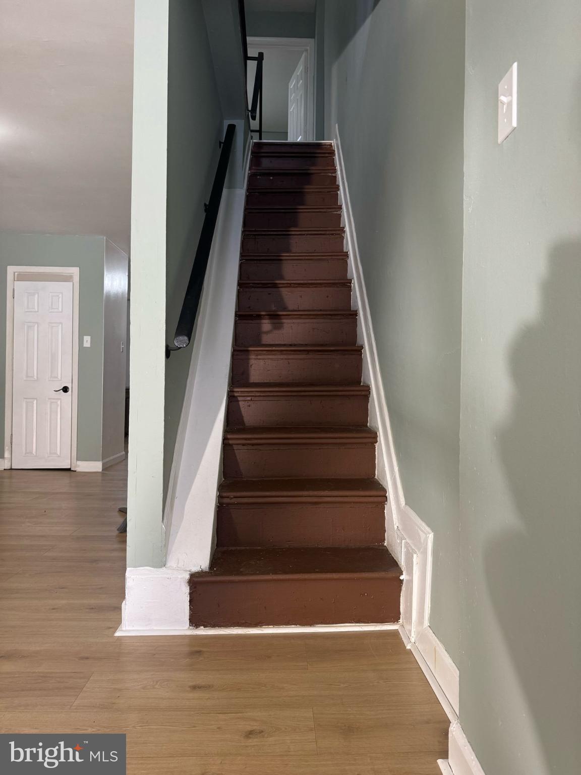 606 N DUKELAND STREET