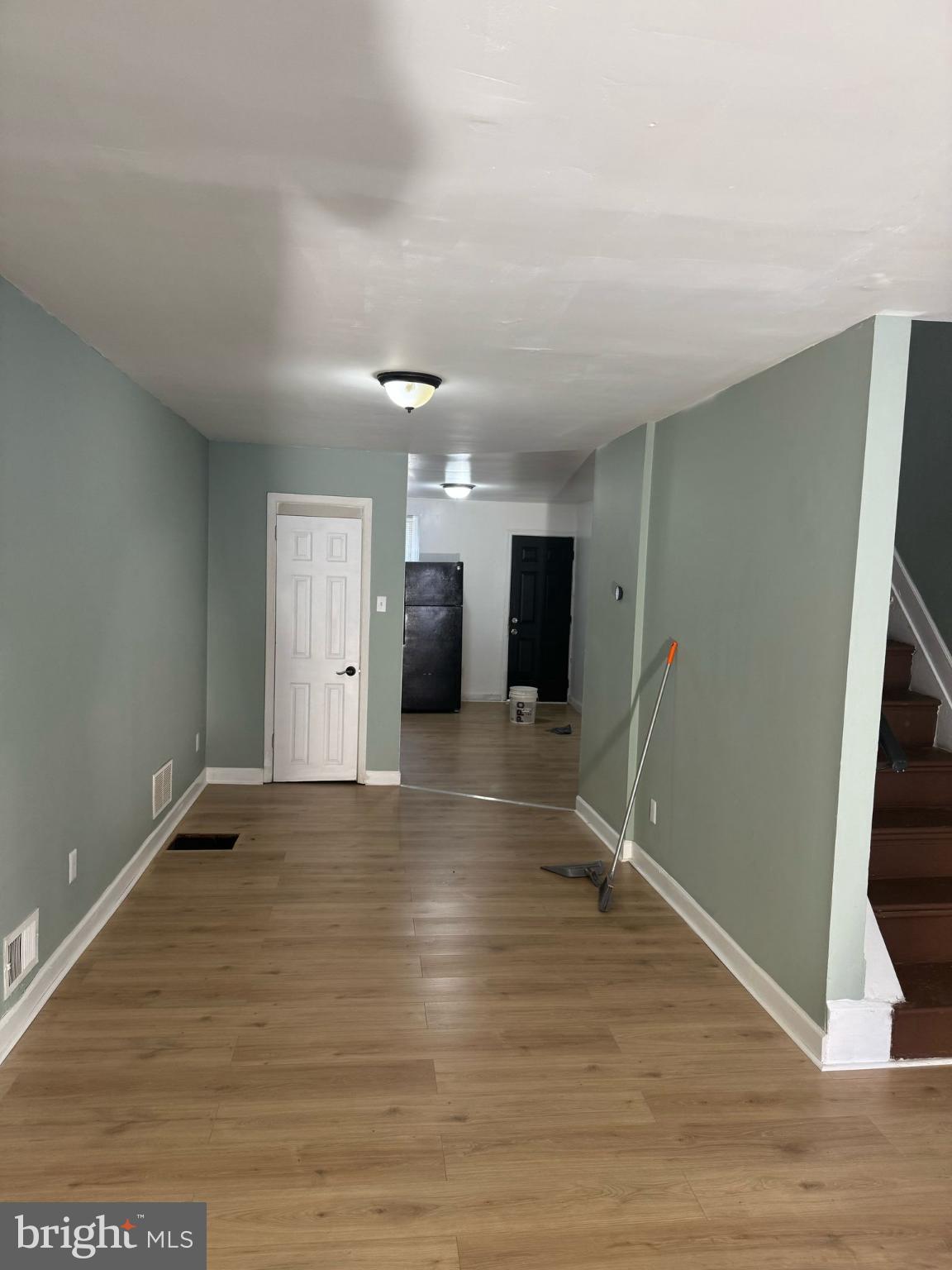 606 N DUKELAND STREET