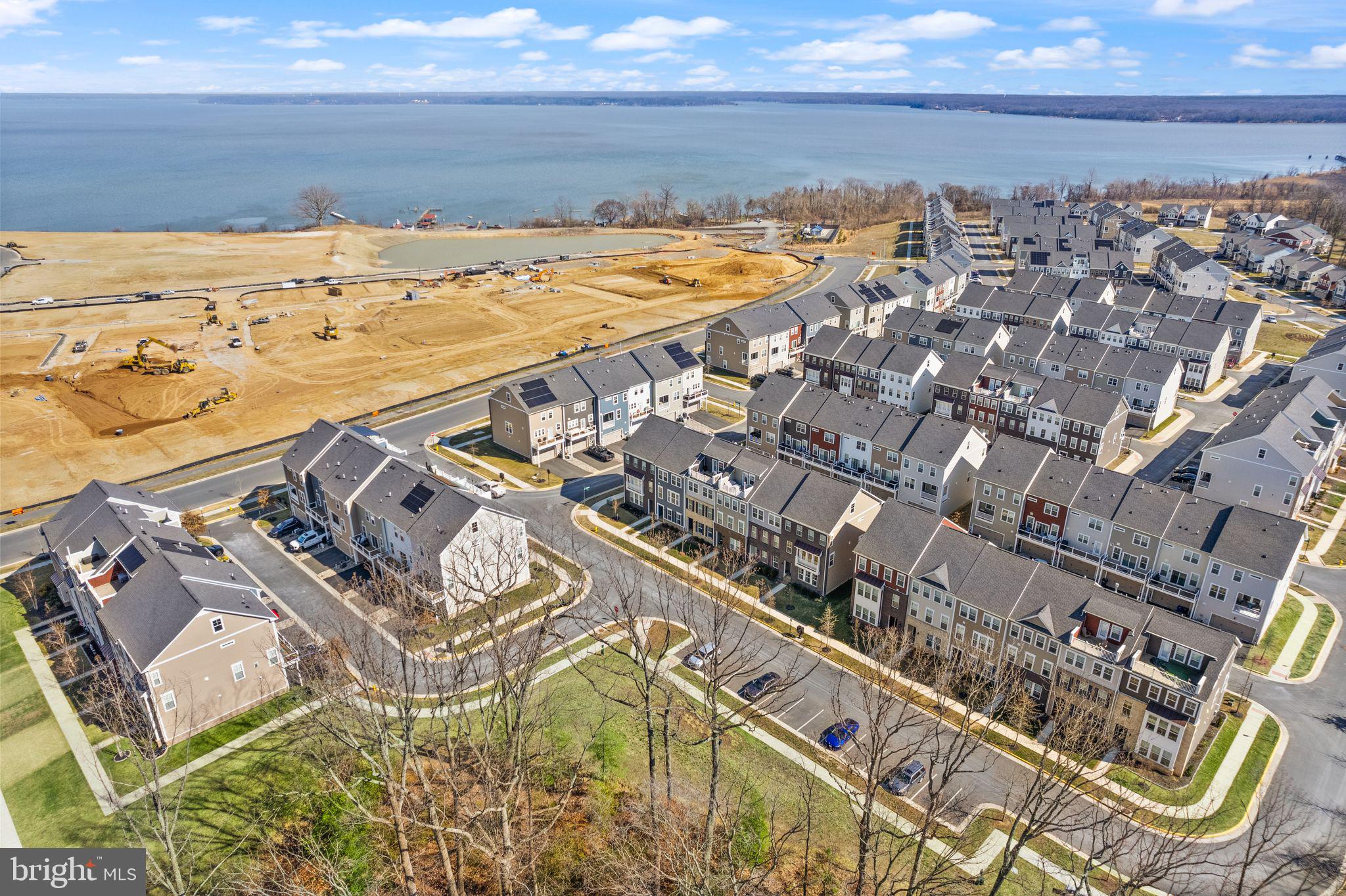 POTOMAC SHORES - Residential