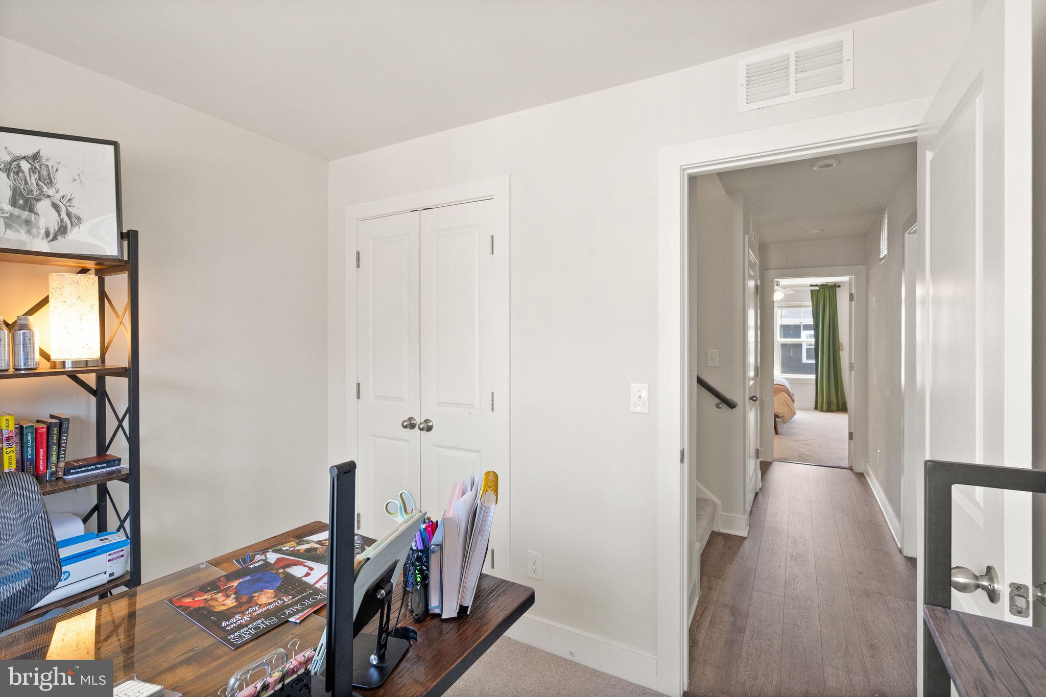 POTOMAC SHORES - Residential