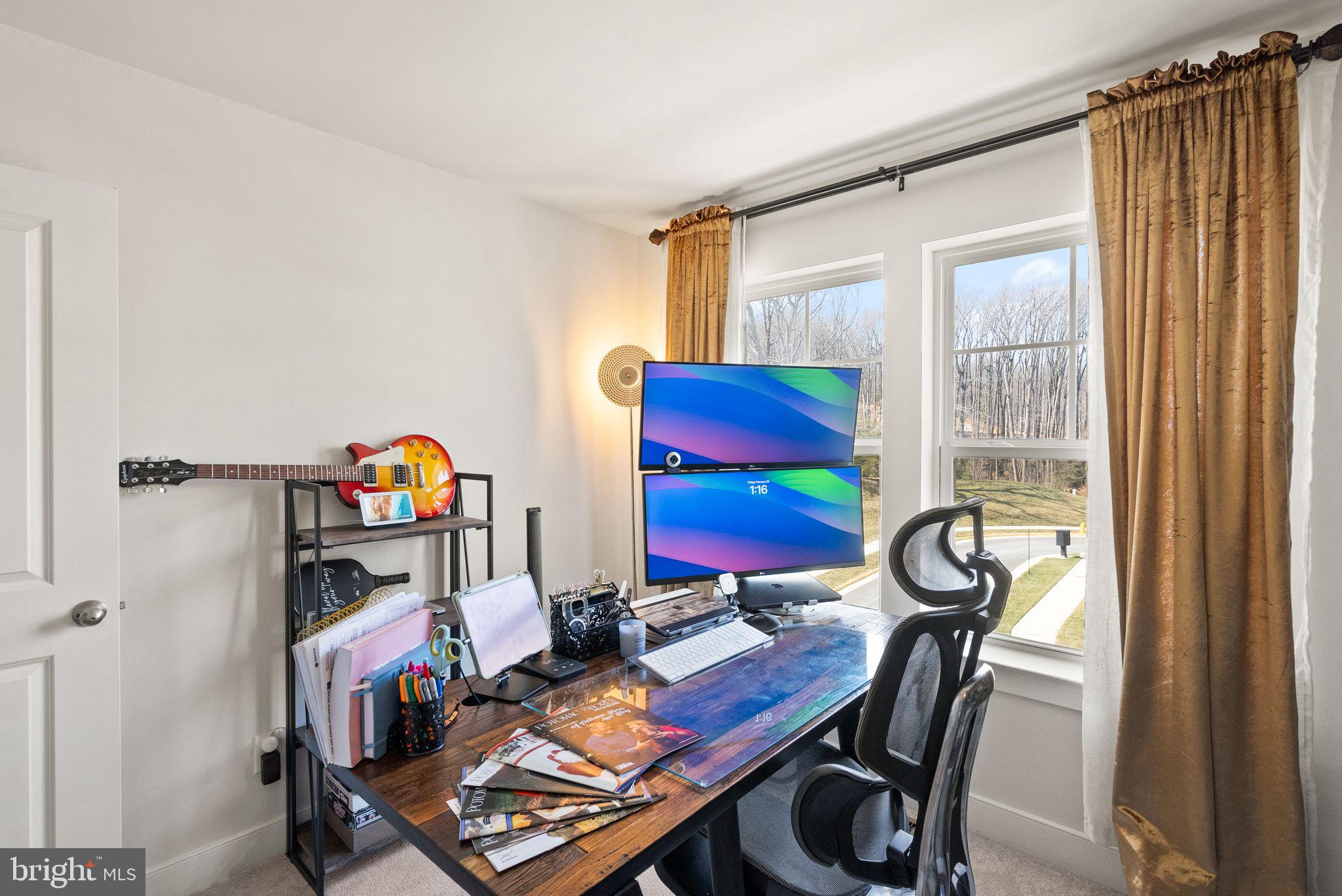 POTOMAC SHORES - Residential