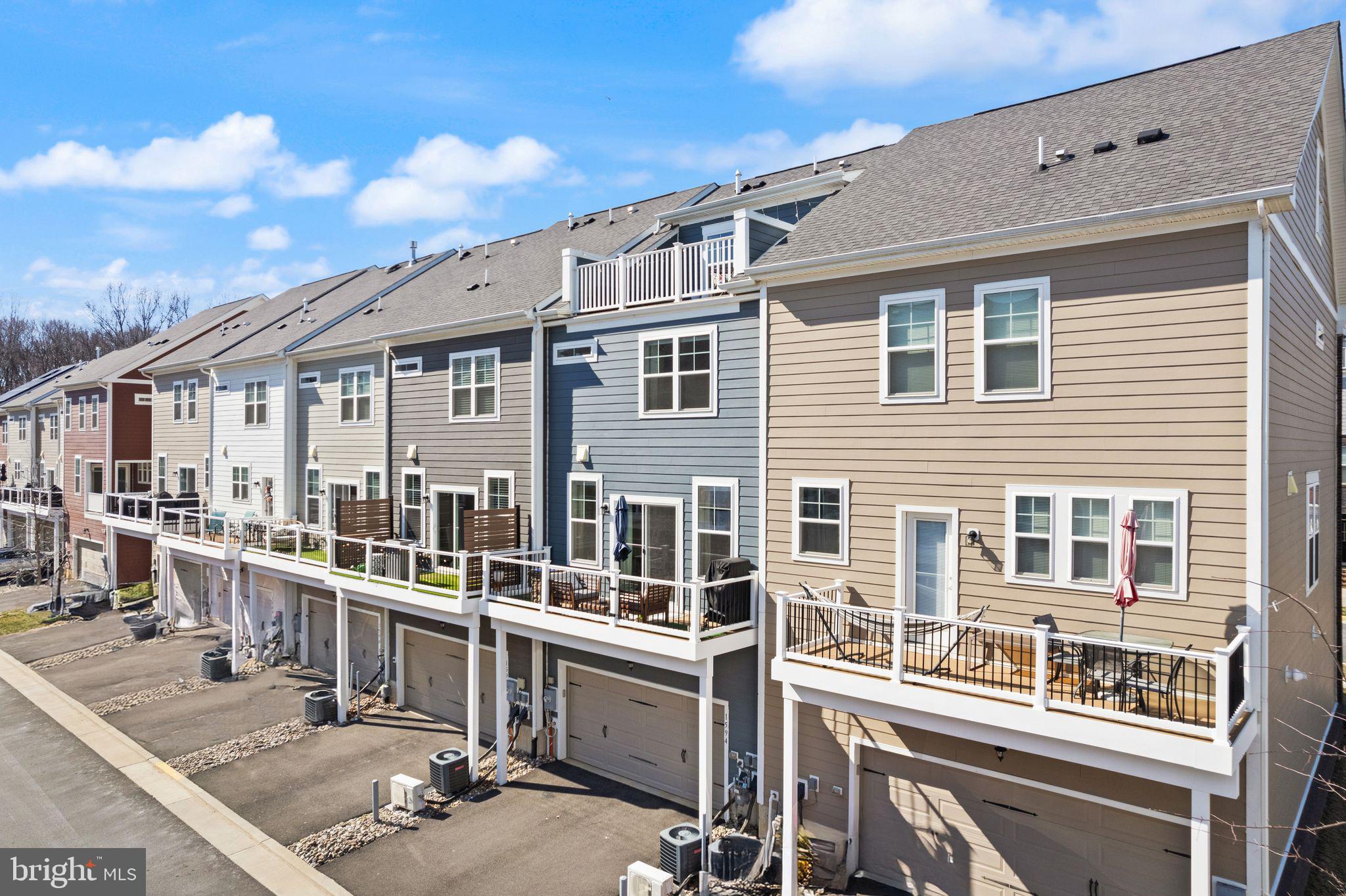 POTOMAC SHORES - Residential