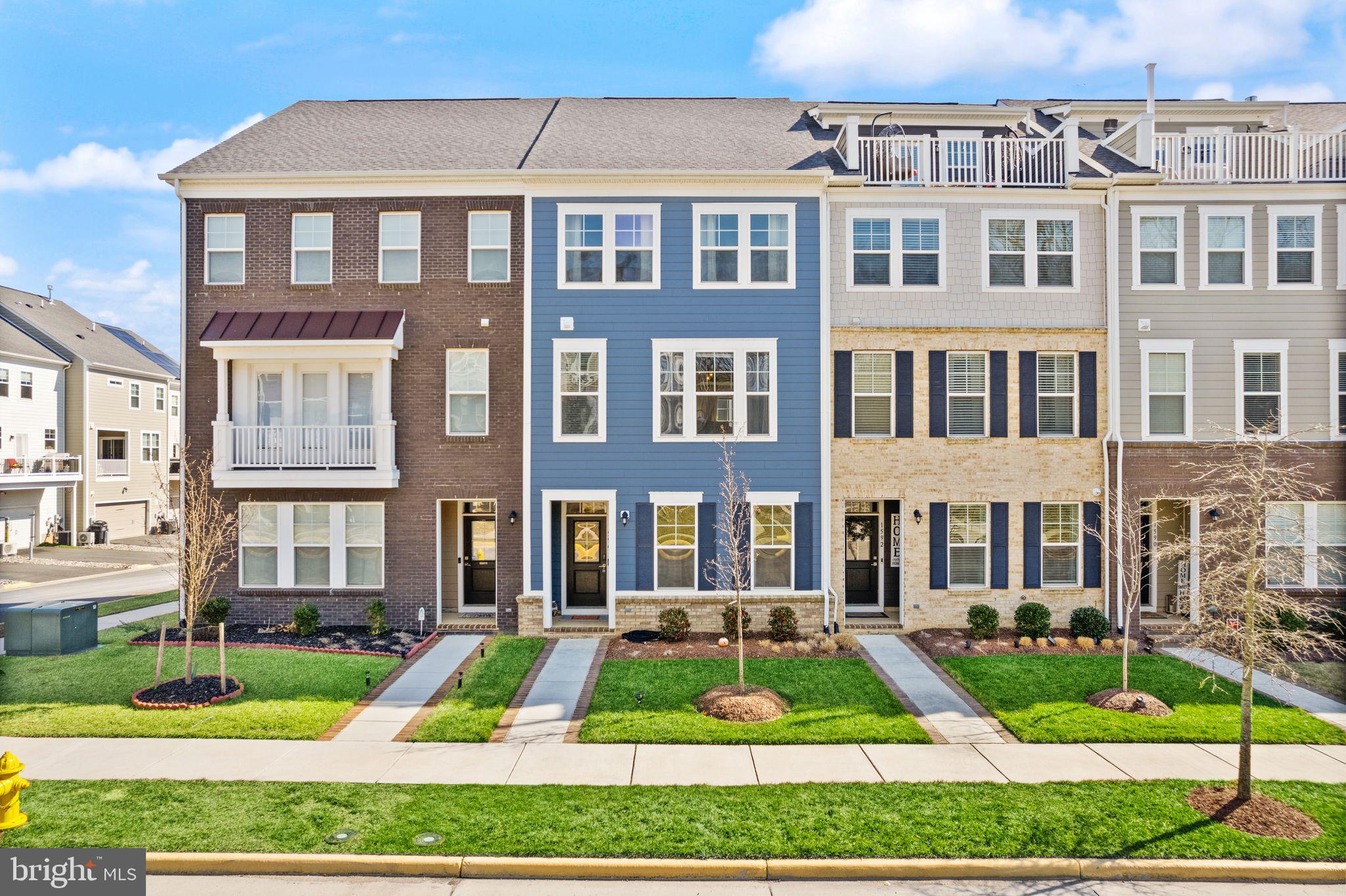 POTOMAC SHORES - Residential