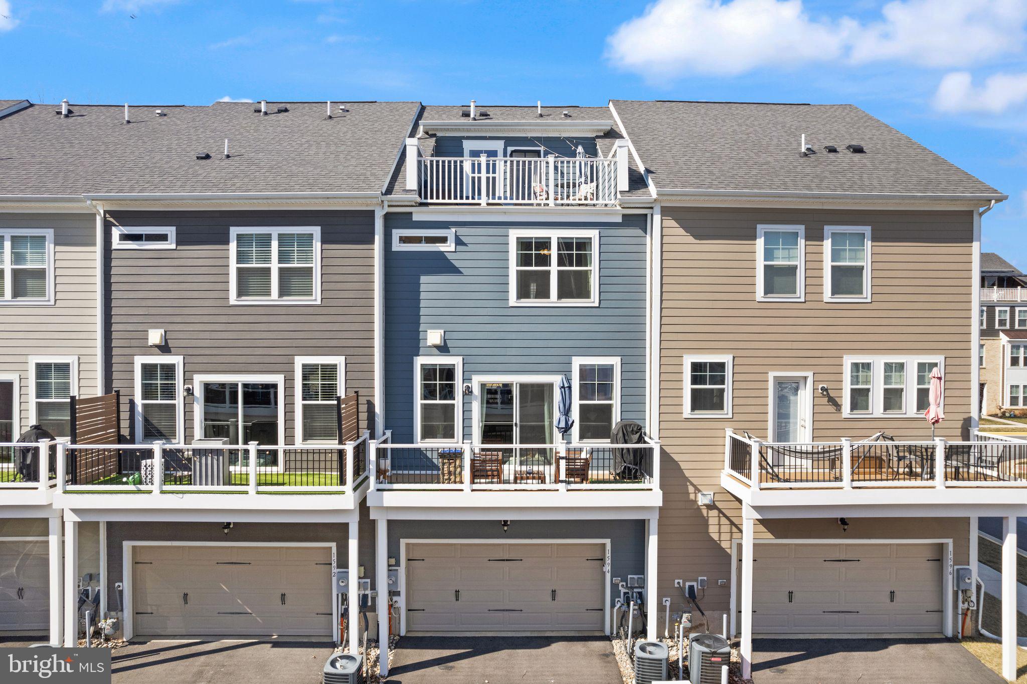 POTOMAC SHORES - Residential