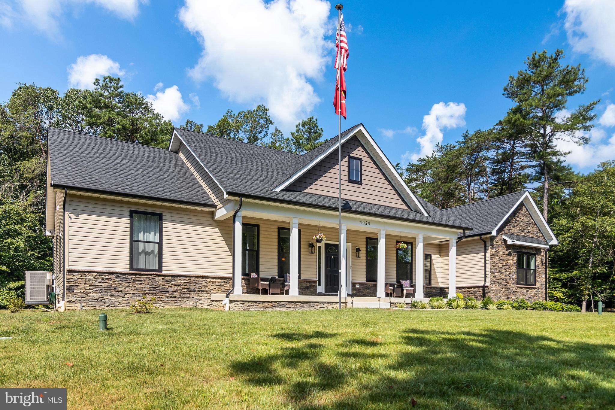 MOSS CREEK - Residential