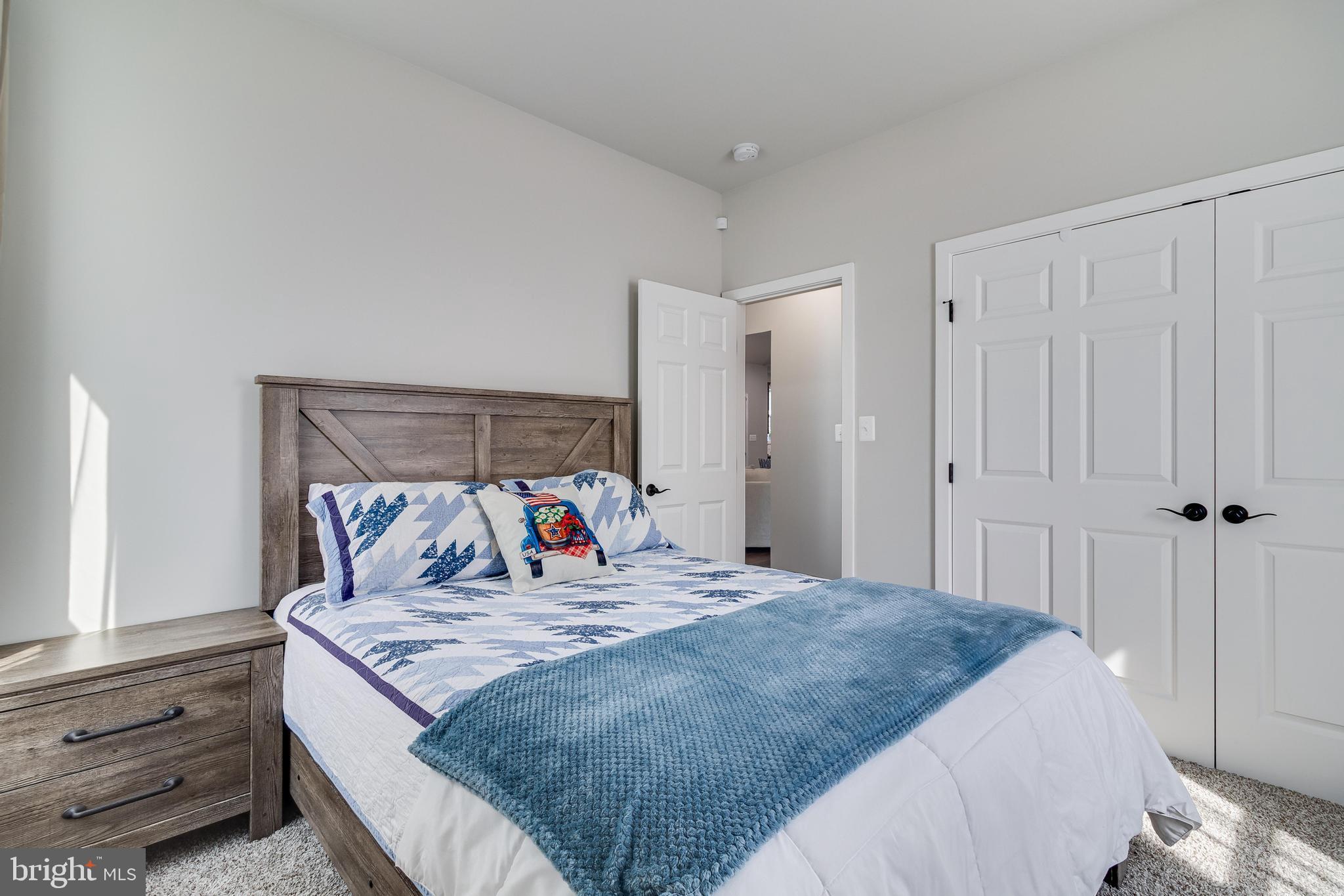 MOSS CREEK - Residential