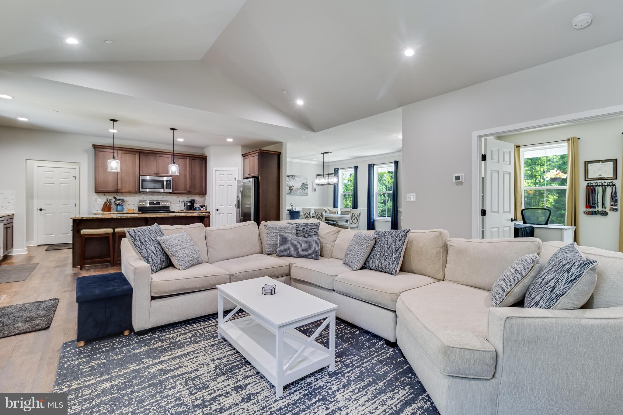 MOSS CREEK - Residential