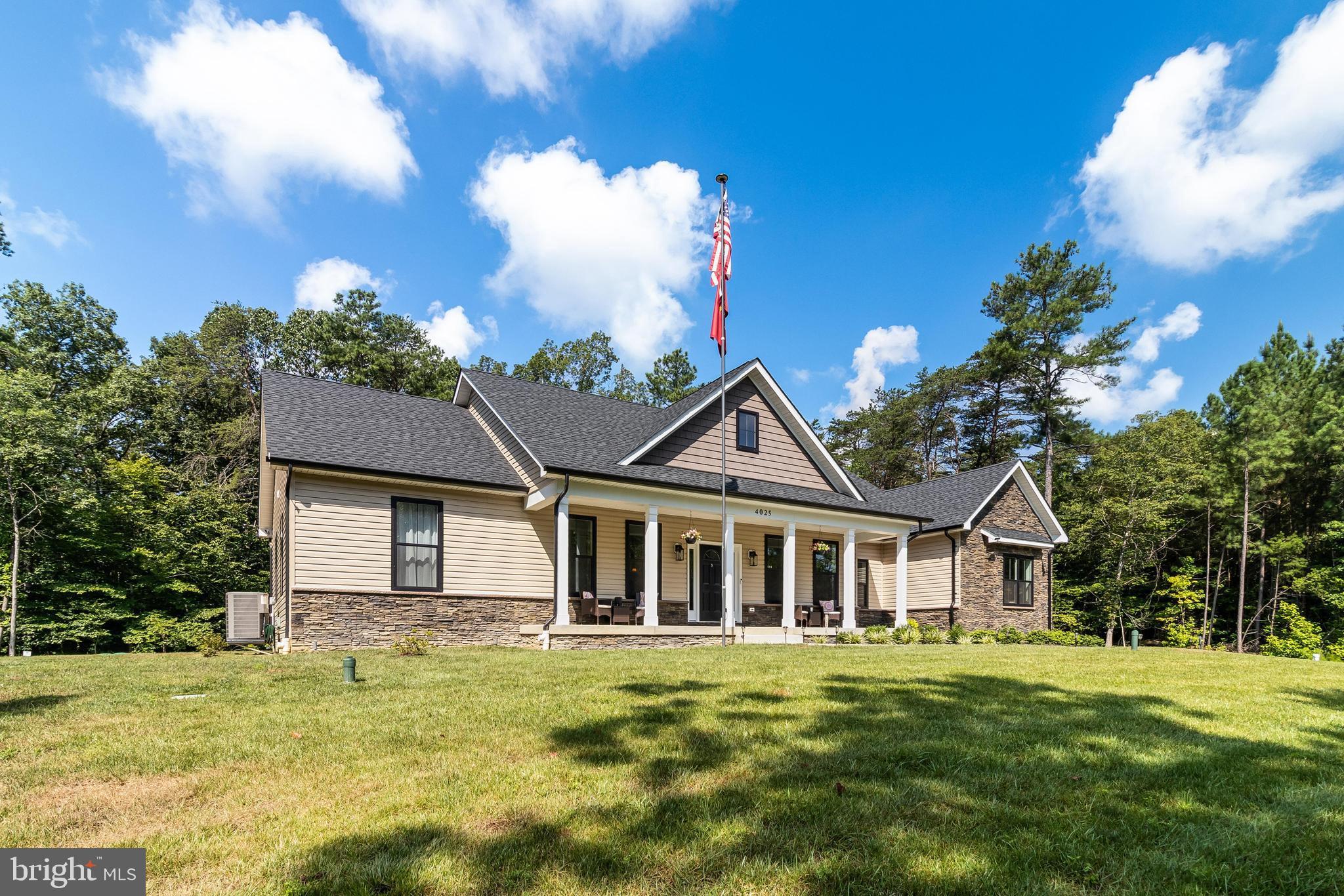 MOSS CREEK - Residential