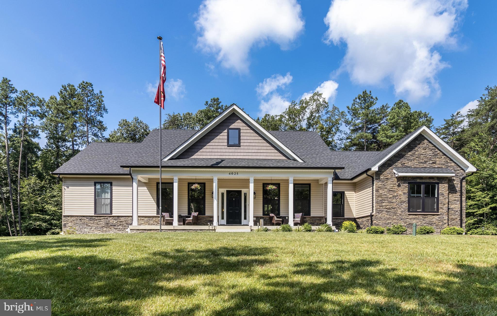 MOSS CREEK - Residential