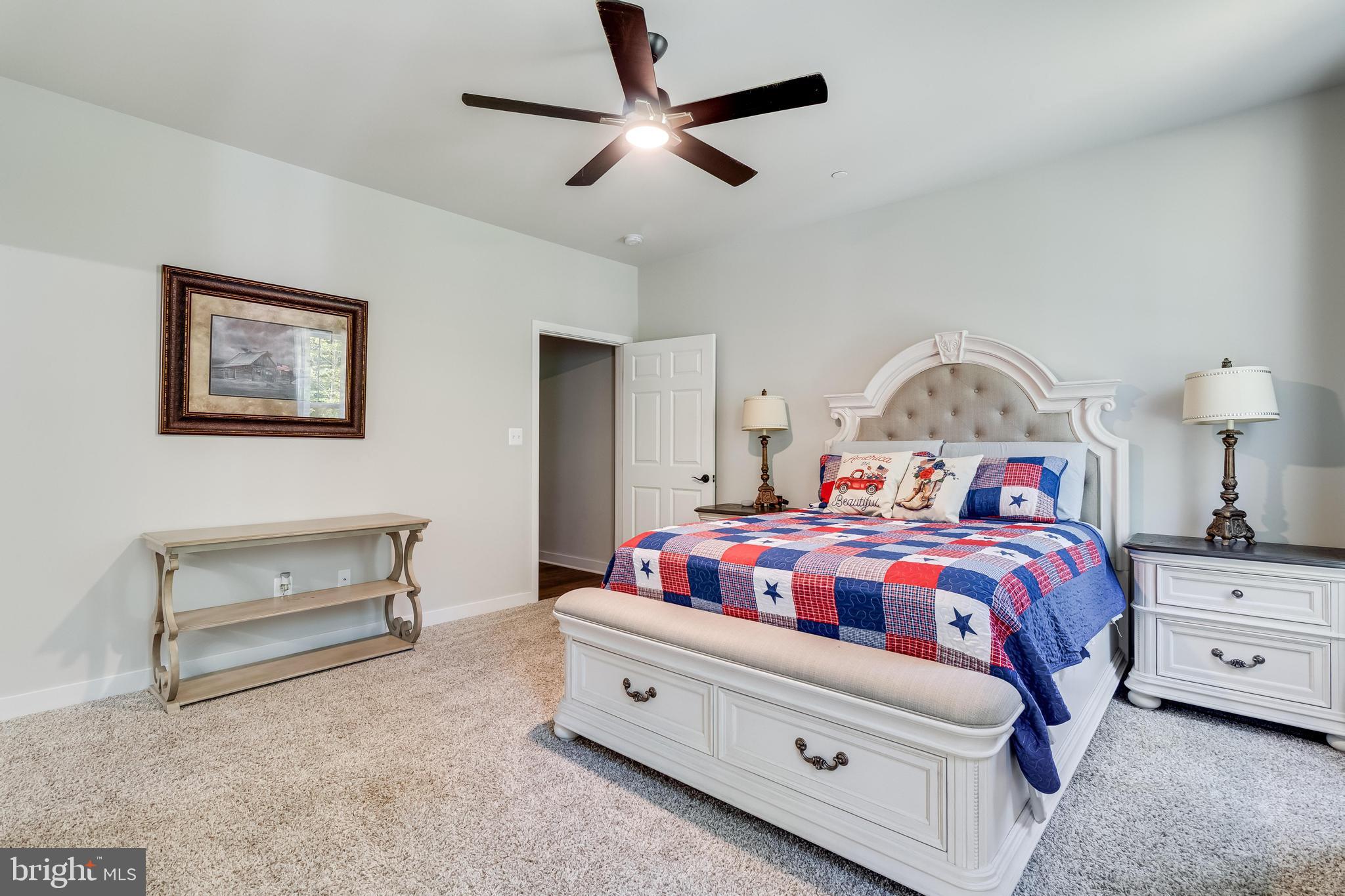 MOSS CREEK - Residential