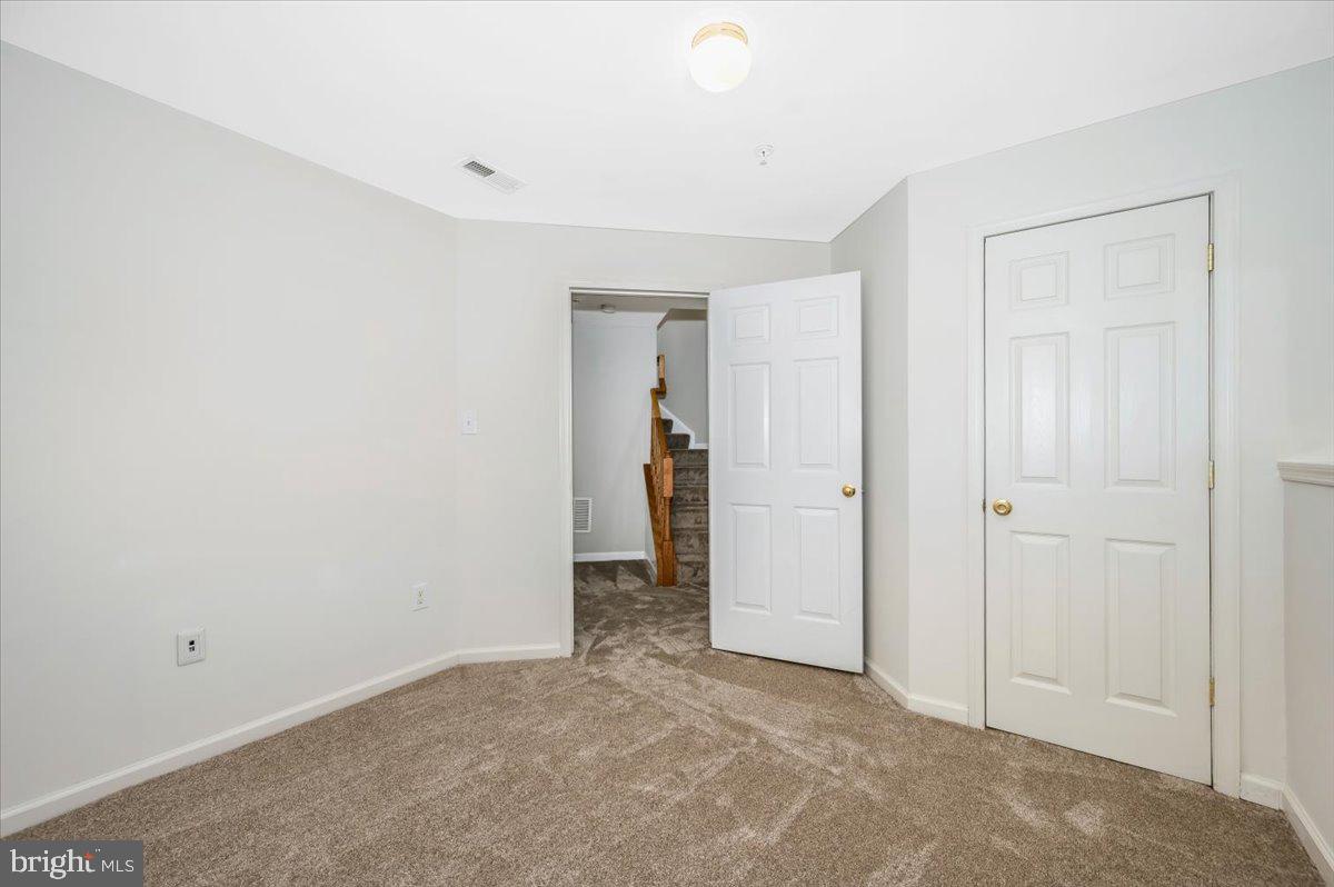 GALYN MANOR - Residential