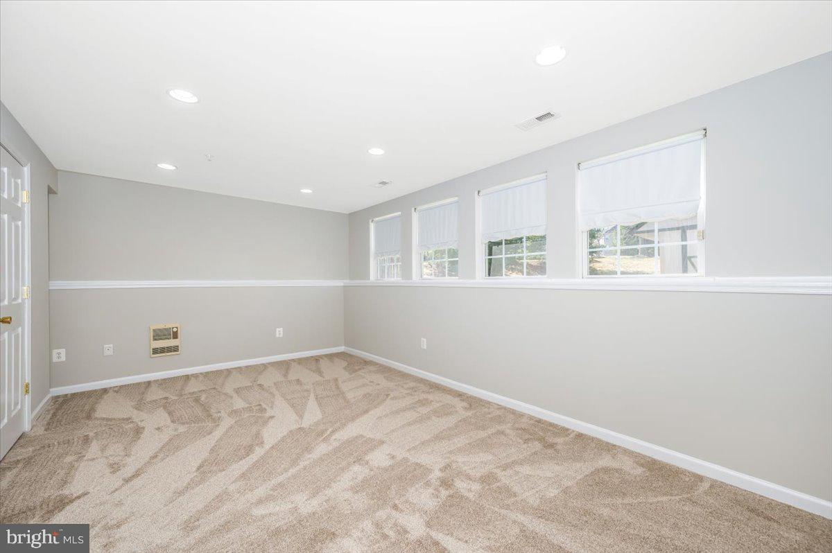 GALYN MANOR - Residential