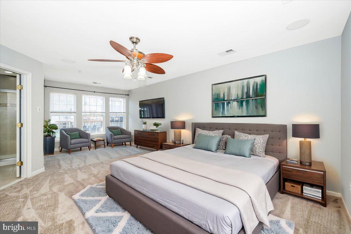 GALYN MANOR - Residential