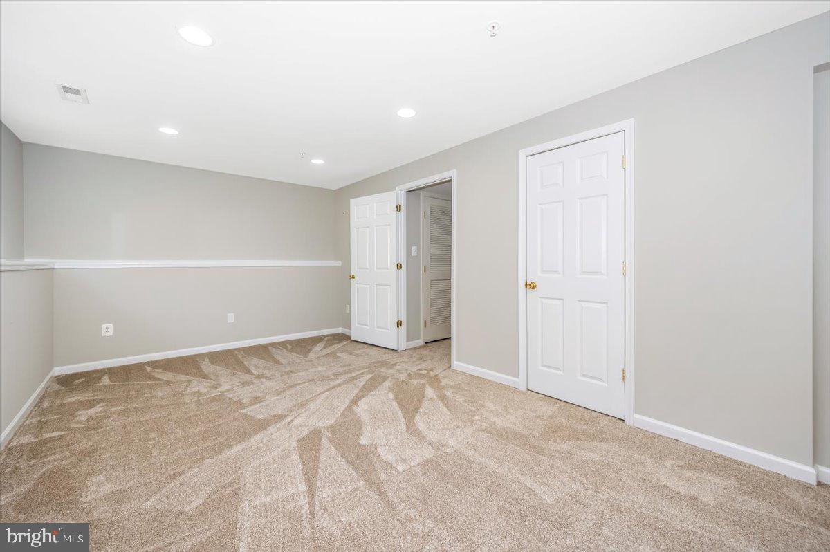 GALYN MANOR - Residential