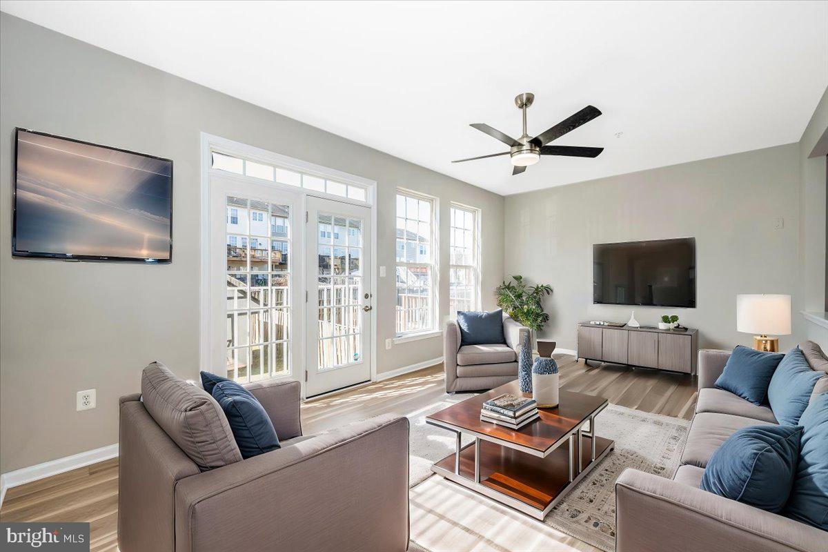 GALYN MANOR - Residential