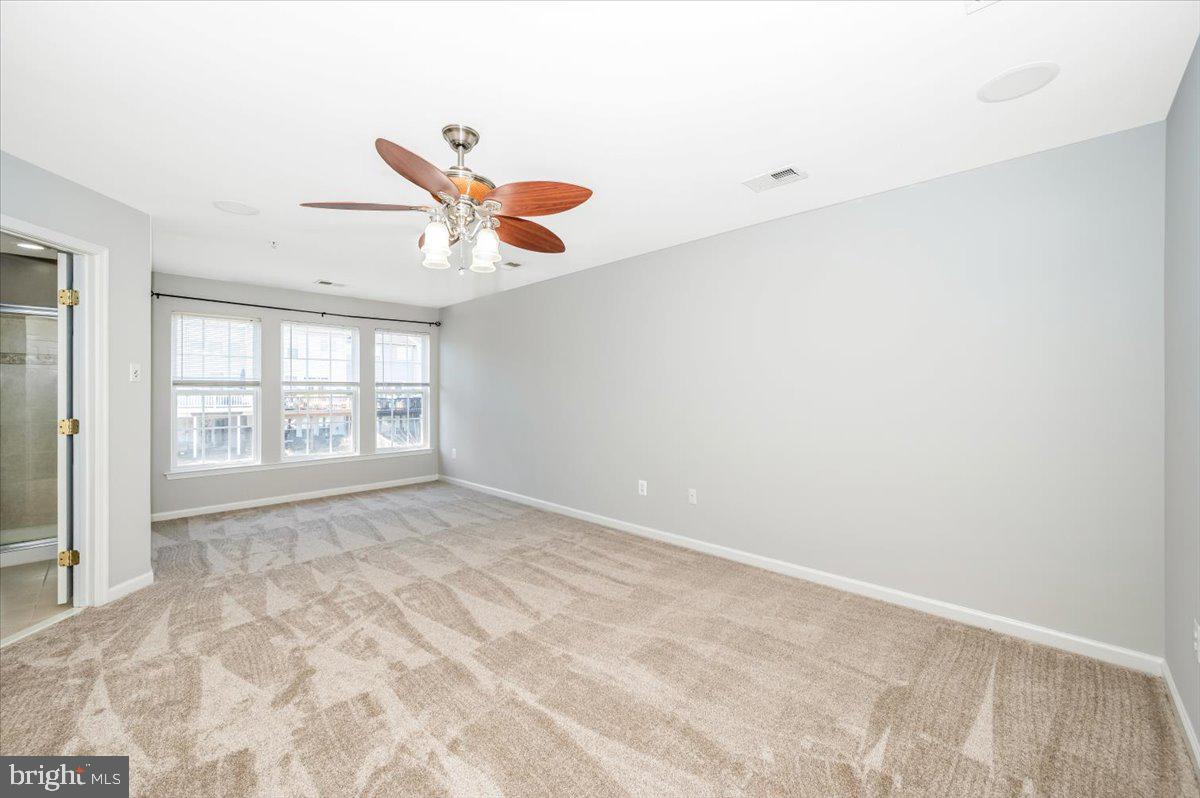 GALYN MANOR - Residential