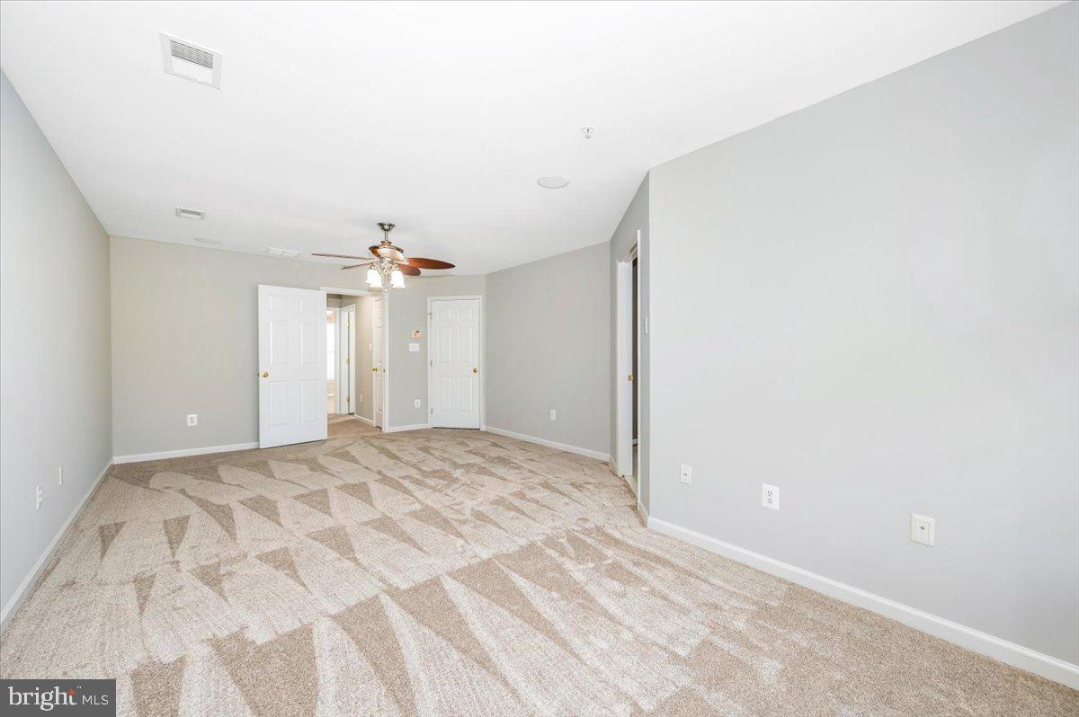 GALYN MANOR - Residential