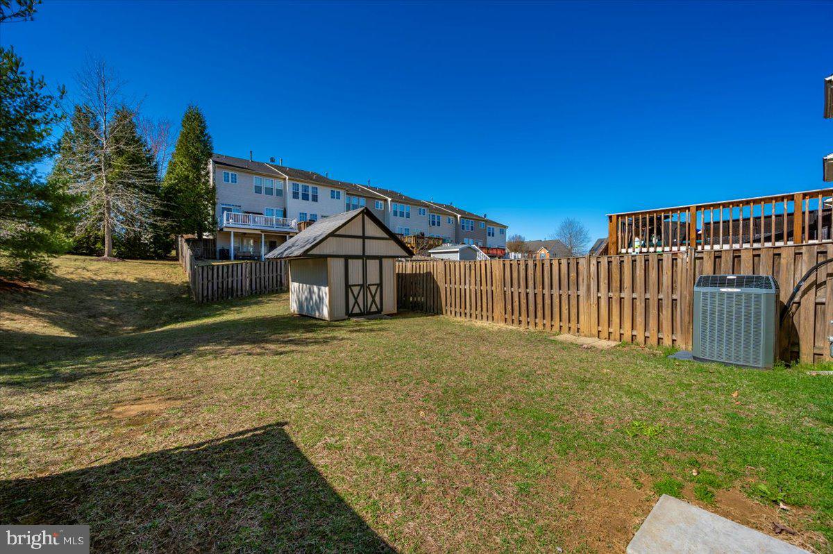 GALYN MANOR - Residential