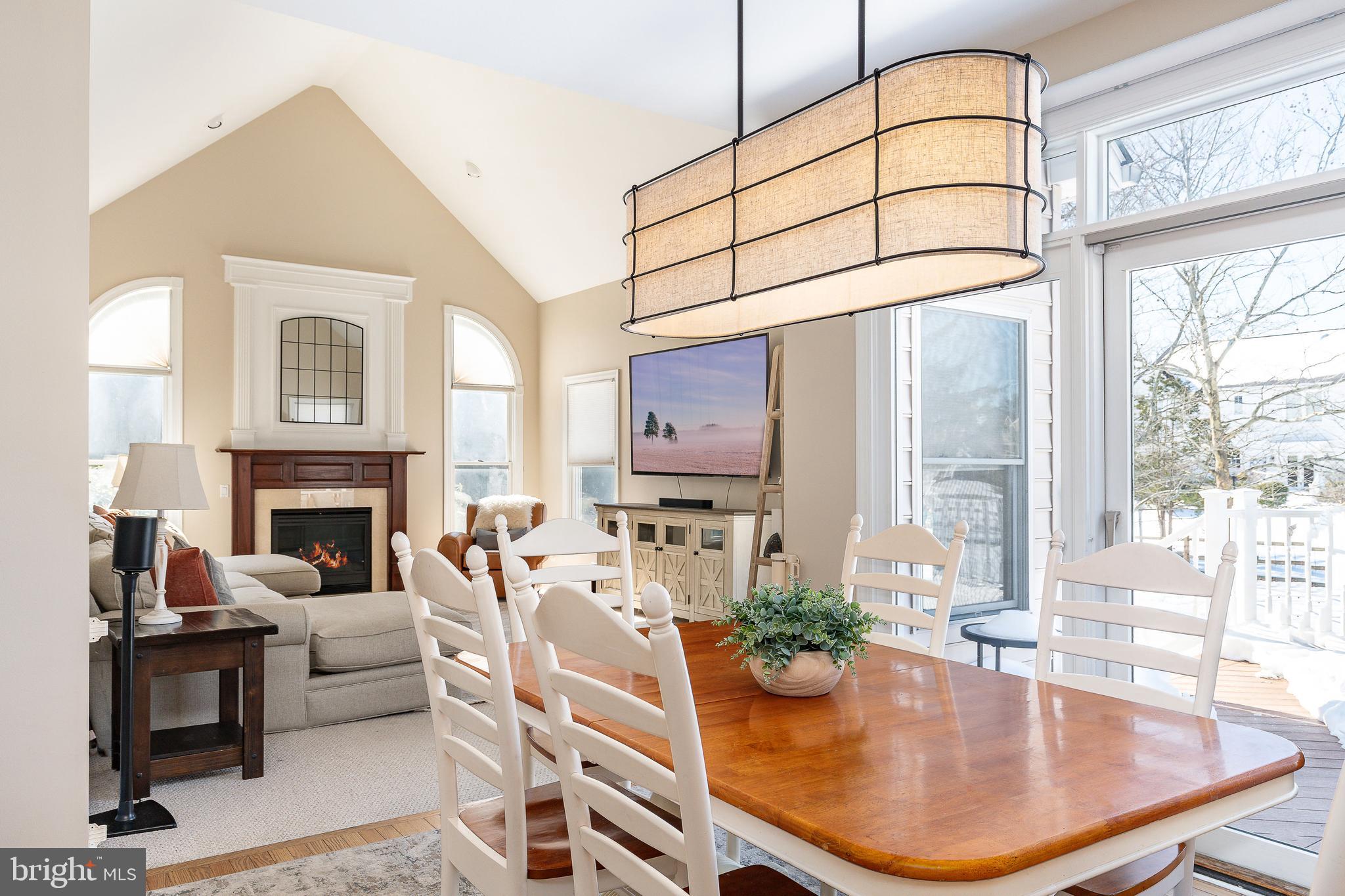 CHESTNUT CREEK - Residential