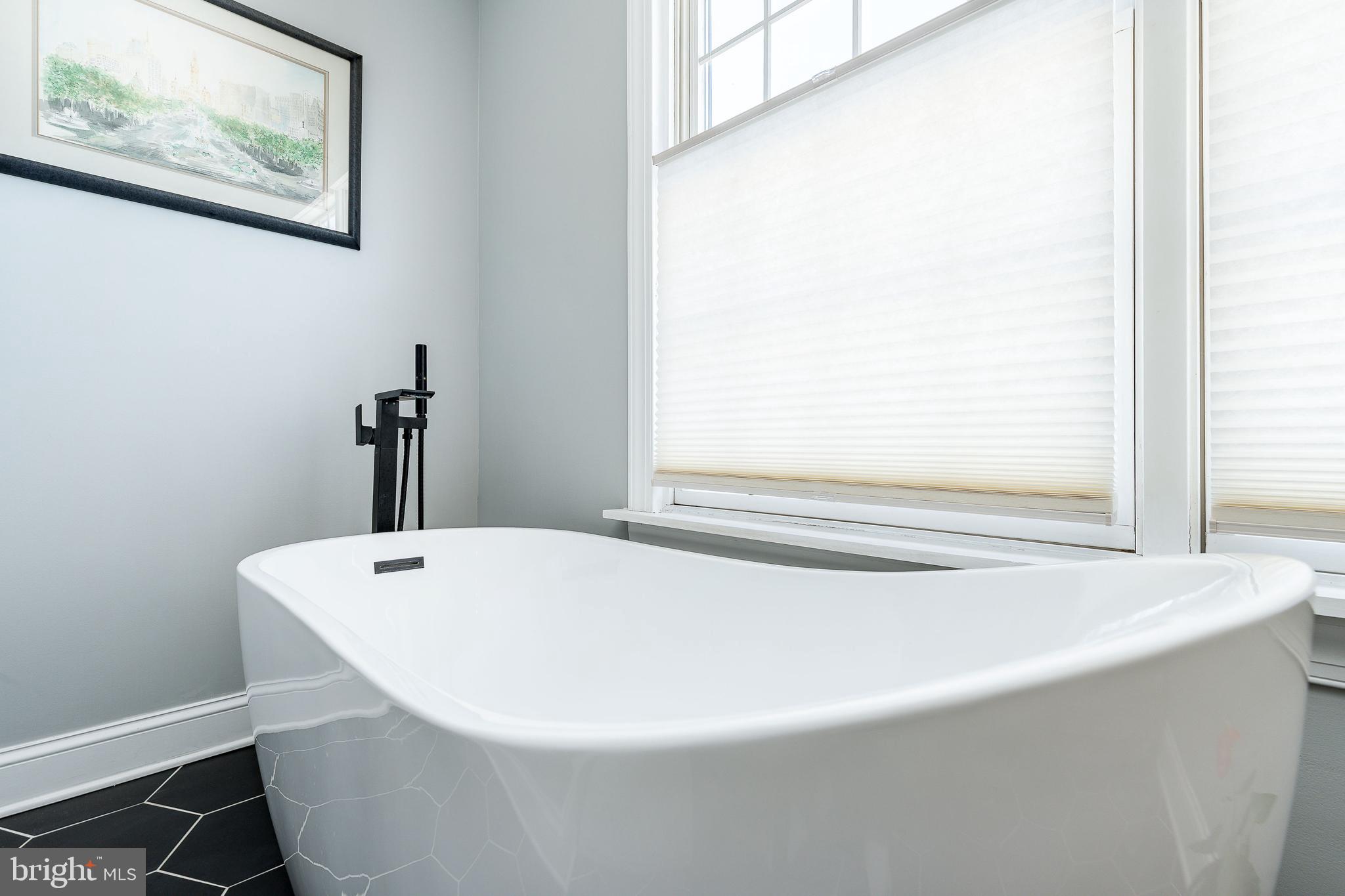 CHESTNUT CREEK - Residential