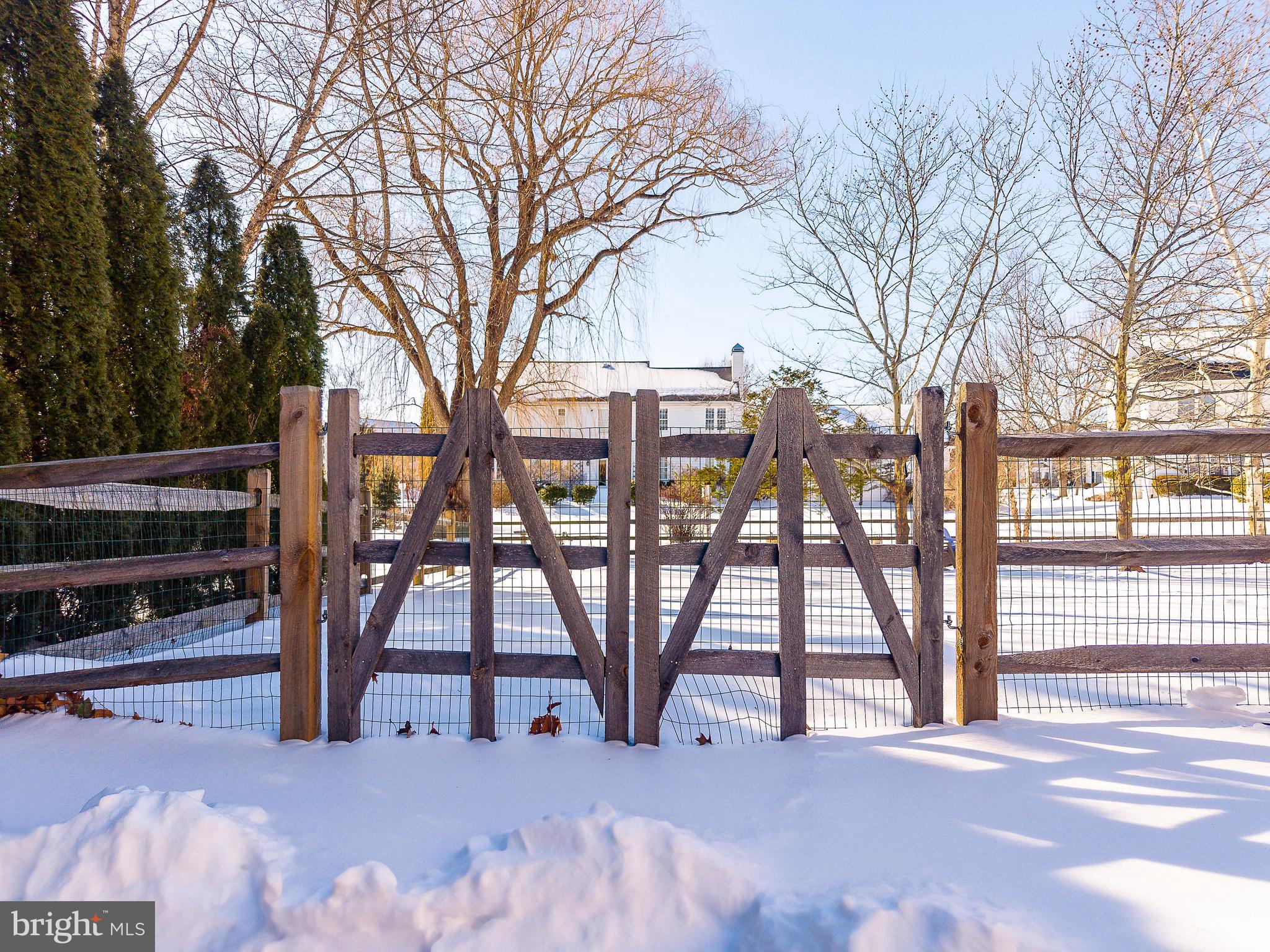 CHESTNUT CREEK - Residential